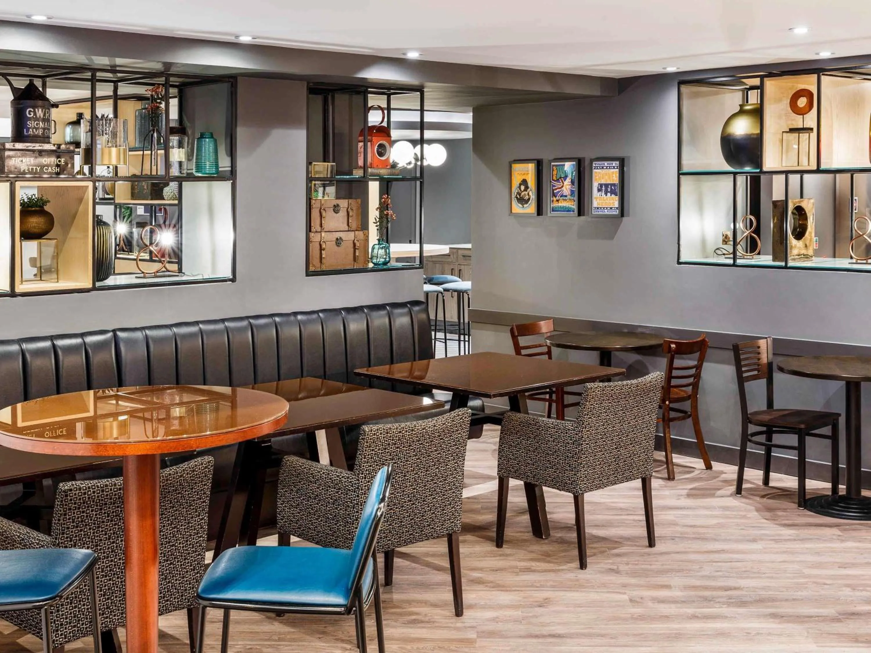 Property building in ibis budget Swindon