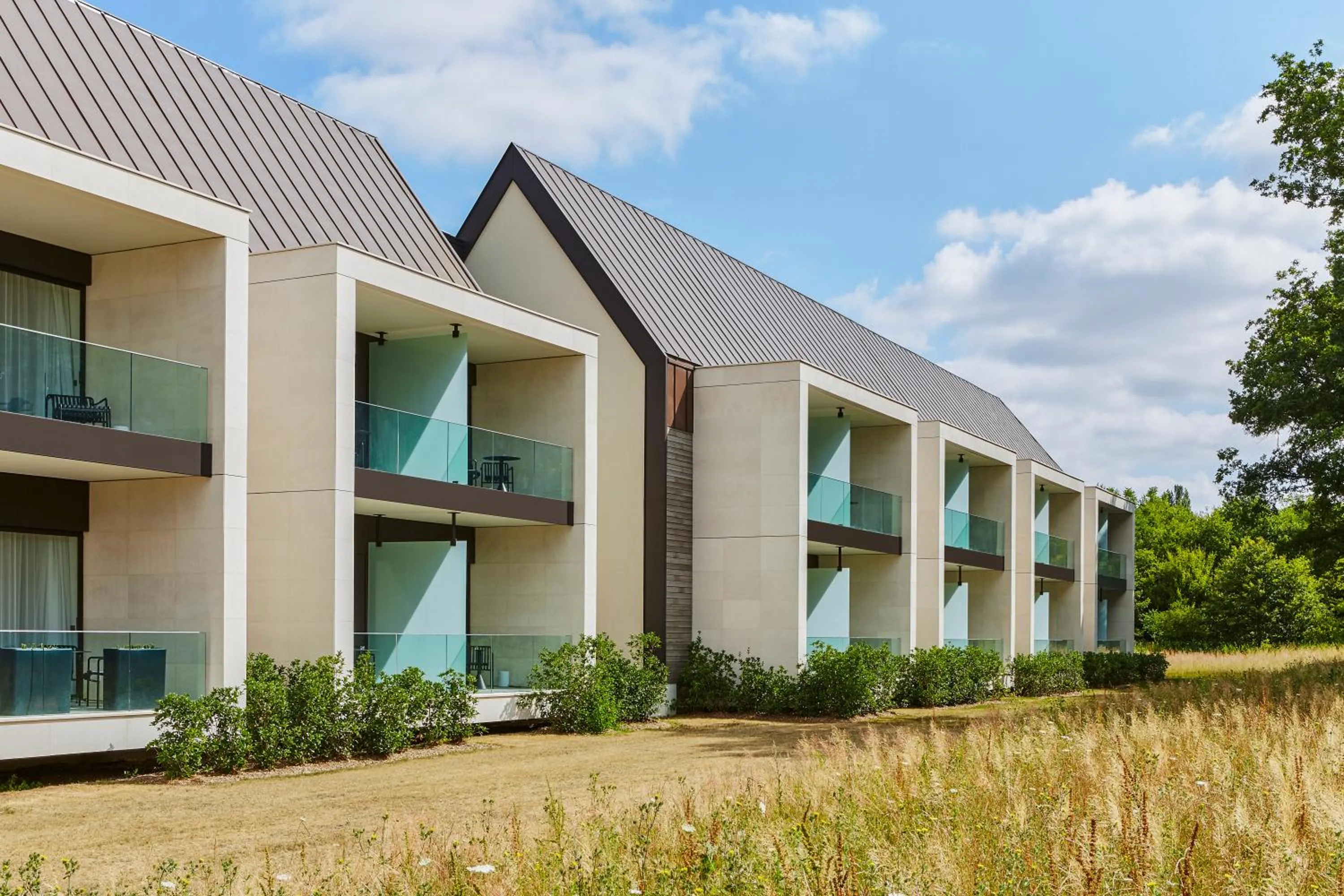 Property building in Le Domaine des Vanneaux Golf & Spa L'Isle Adam - MGallery Collection