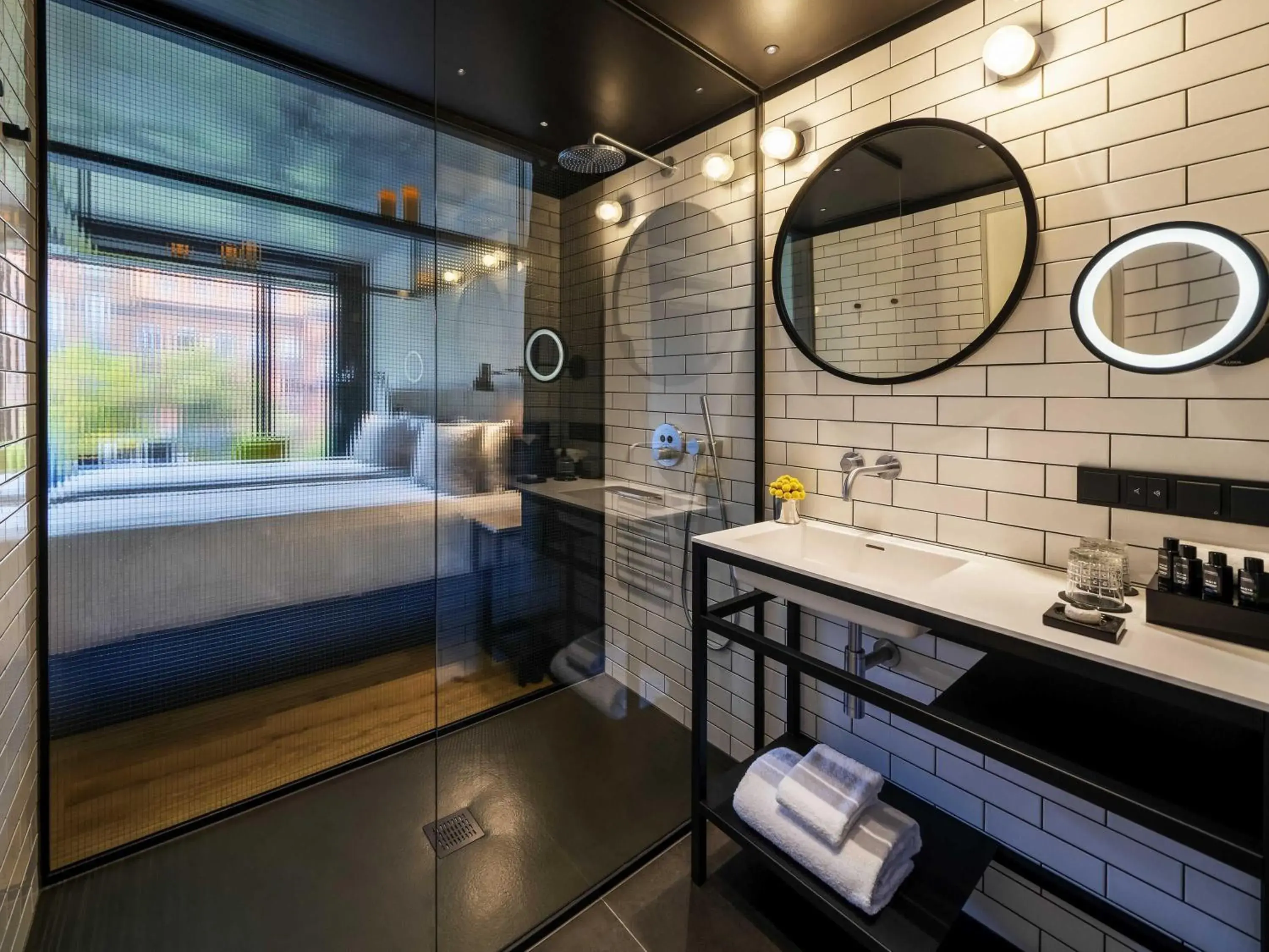 Classic Twin Room in The Bridge Wroclaw - MGallery Classic Twin Room in The Bridge Wroclaw - MGallery