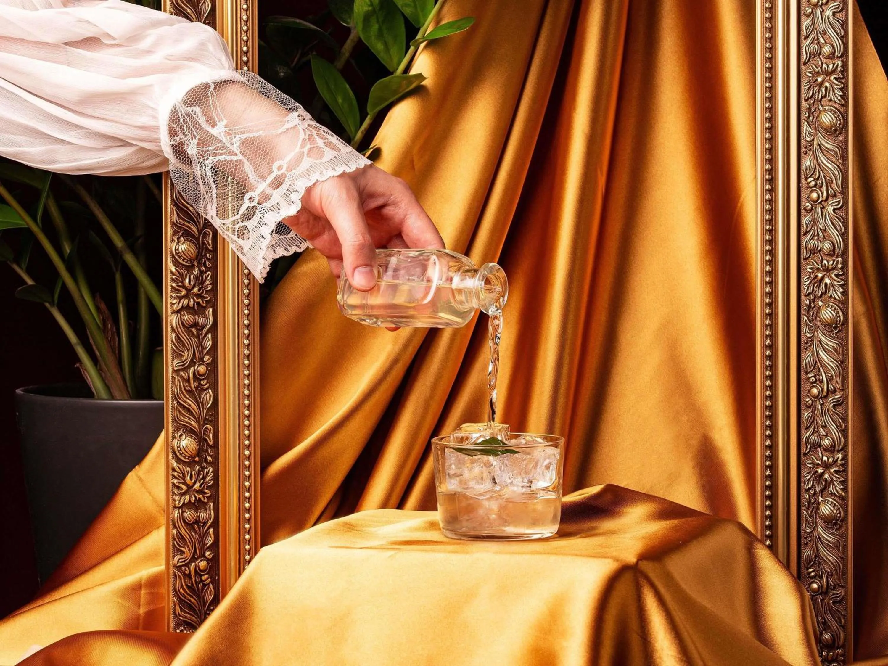 Lounge or bar in The Bridge Wroclaw - MGallery