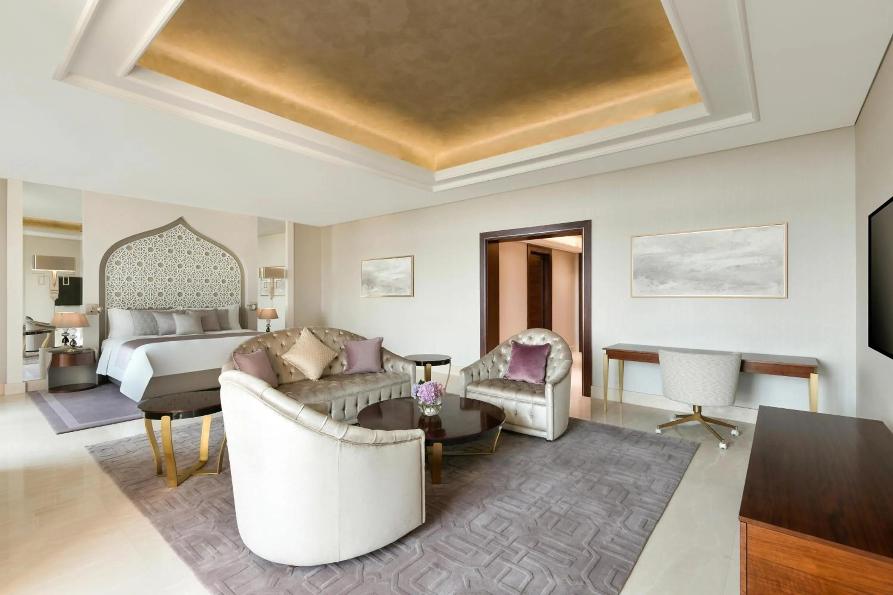 Bedroom in Al Messila, A Luxury Collection Resort & Spa, Doha