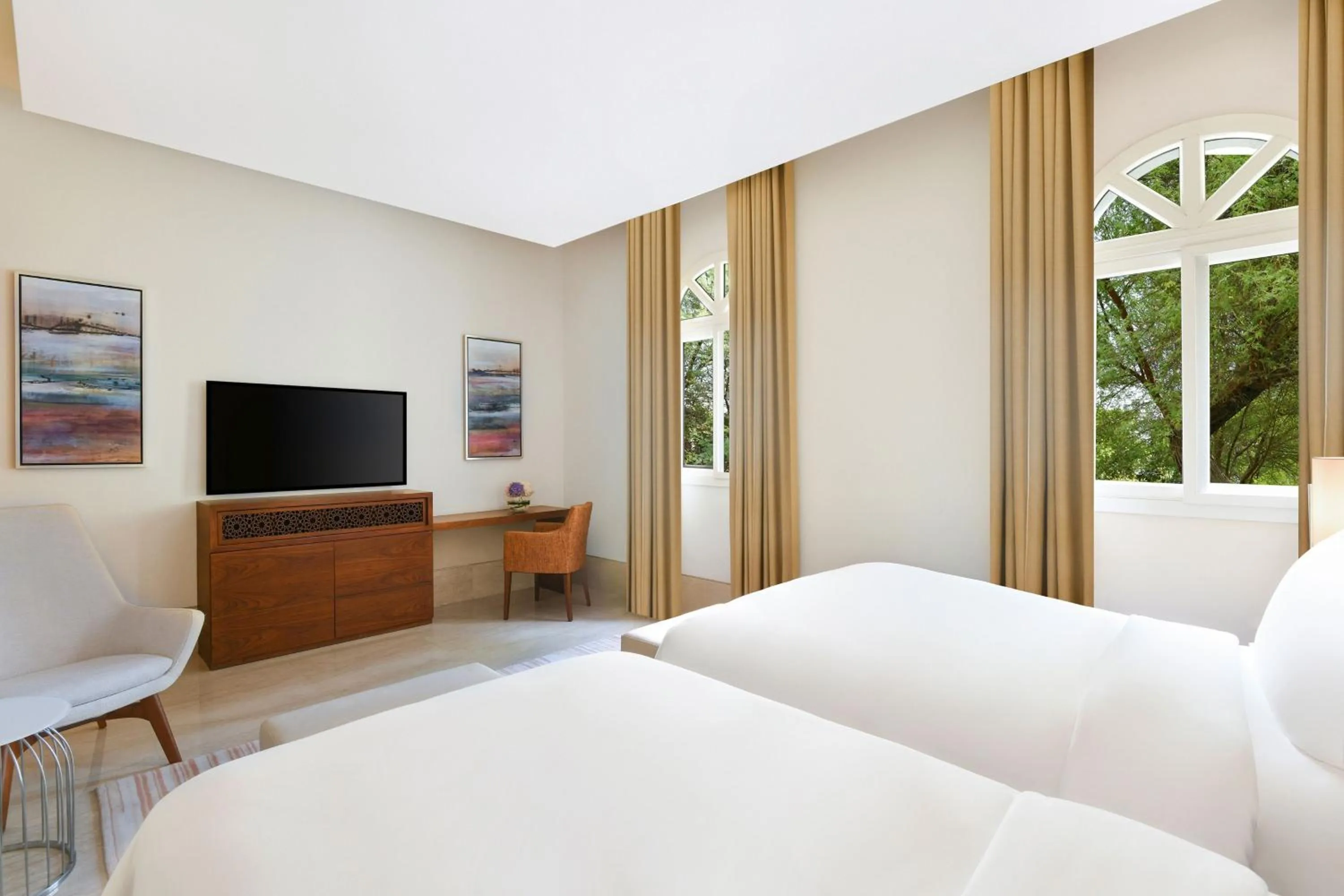 Bedroom, Bed in Al Messila, A Luxury Collection Resort & Spa, Doha