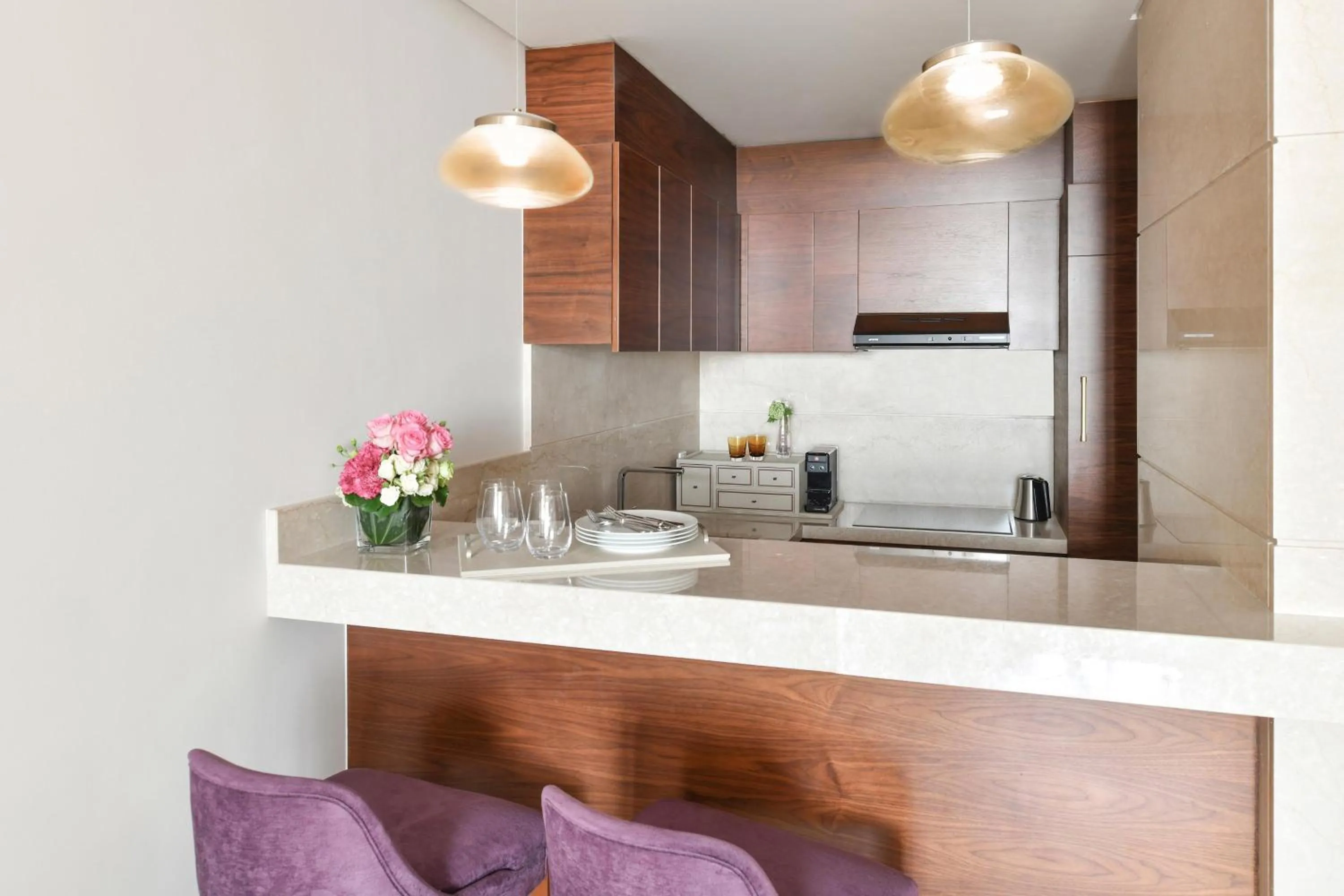 Kitchen or kitchenette in Al Messila, A Luxury Collection Resort & Spa, Doha