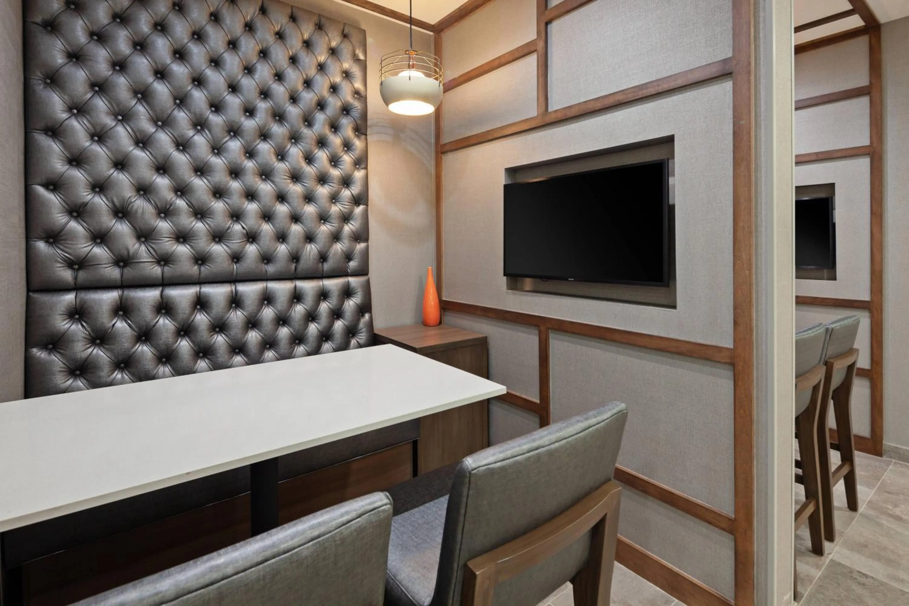 Lobby or reception in SpringHill Suites by Marriott Escondido Downtown