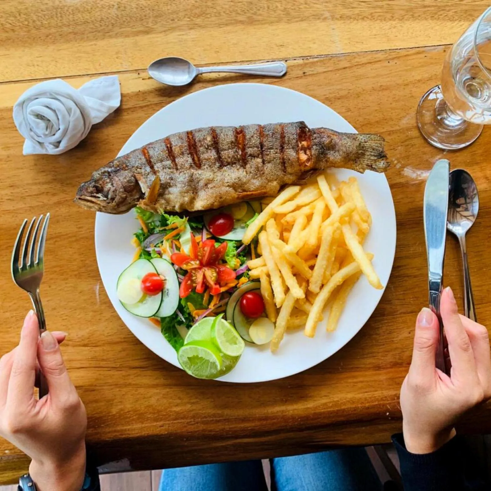 Lunch in Hotel de Montaña Suria