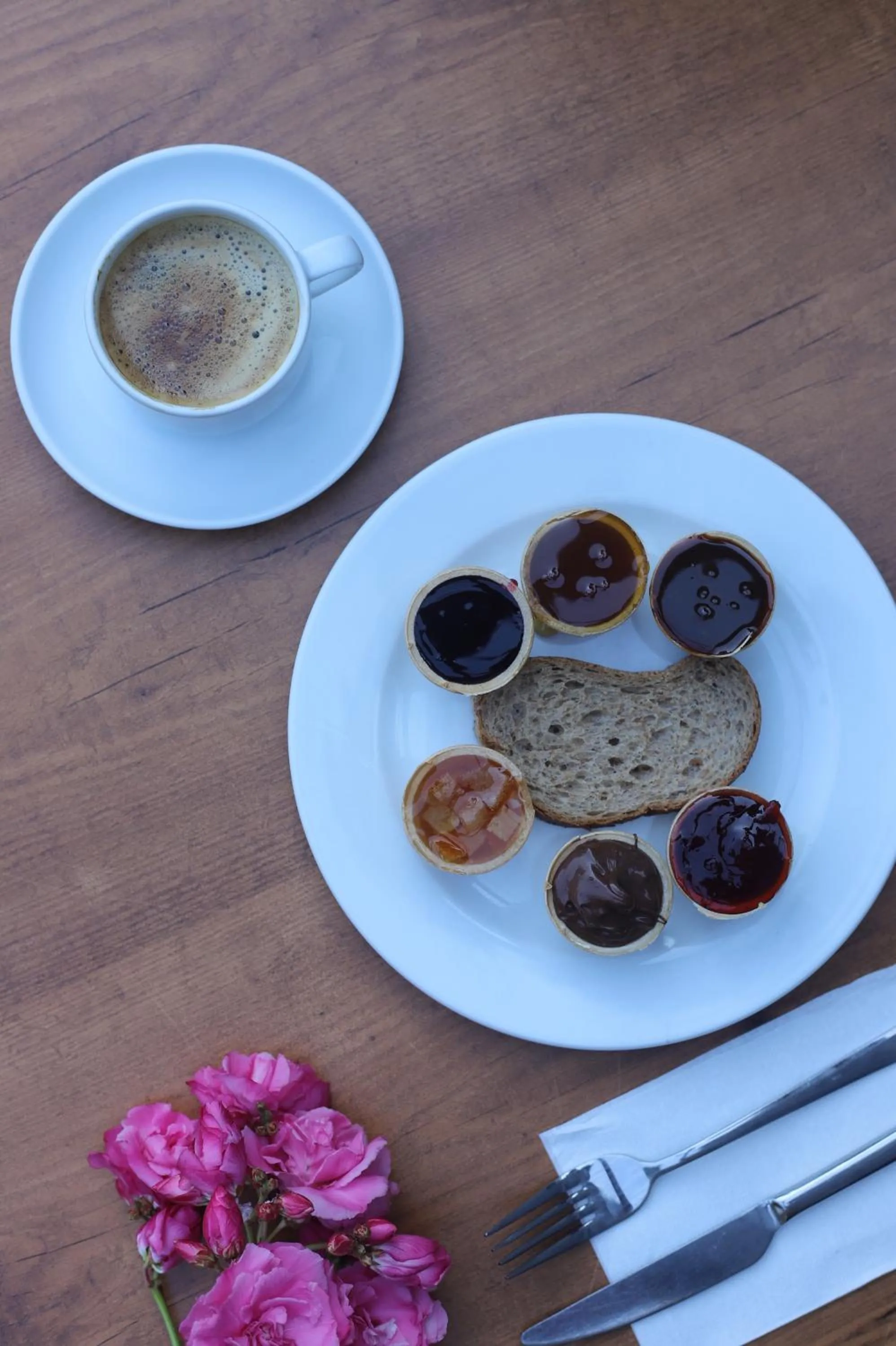Breakfast in Tonoz Beach Hotel