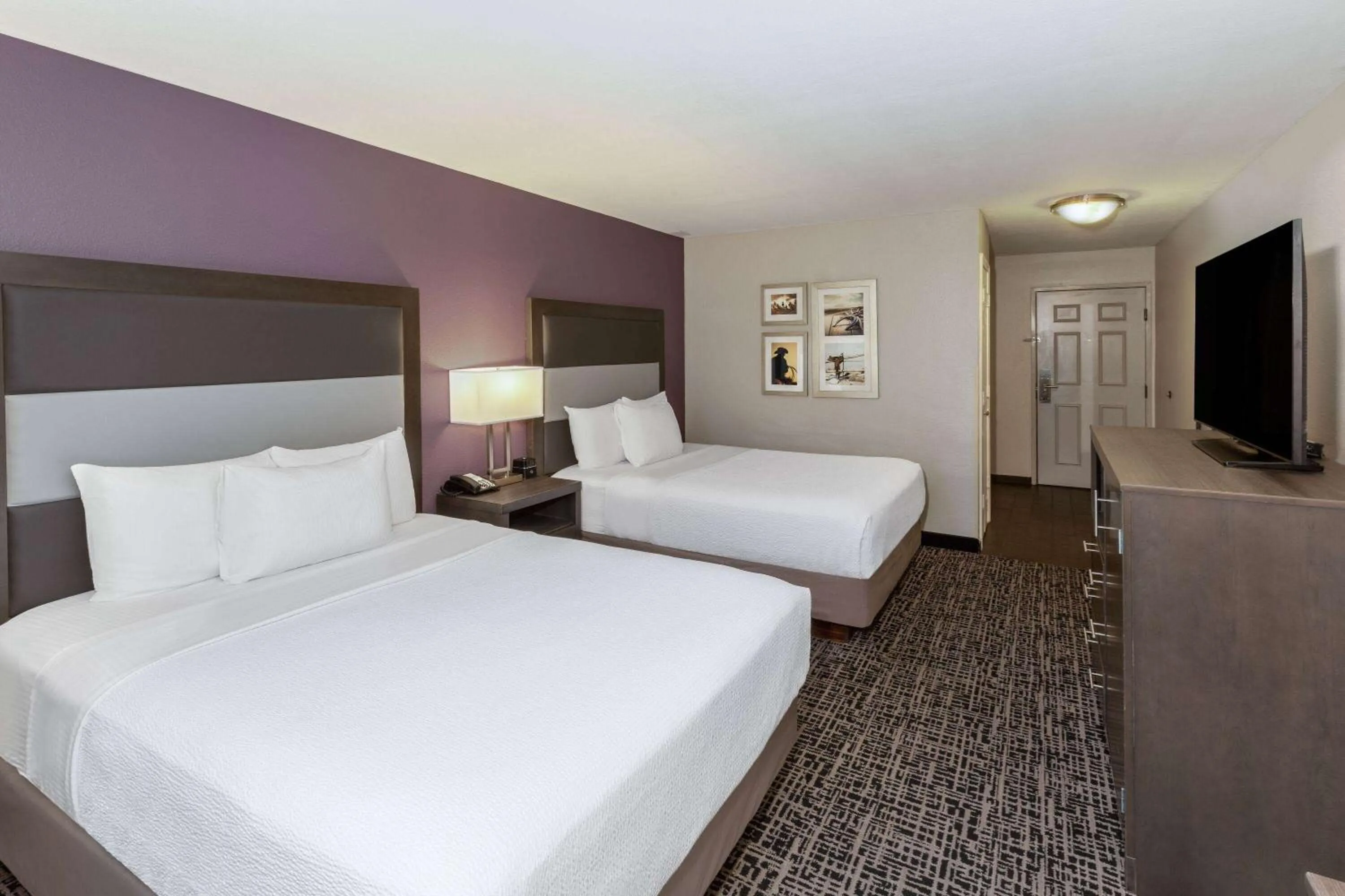 Bed in La Quinta by Wyndham Rockwall