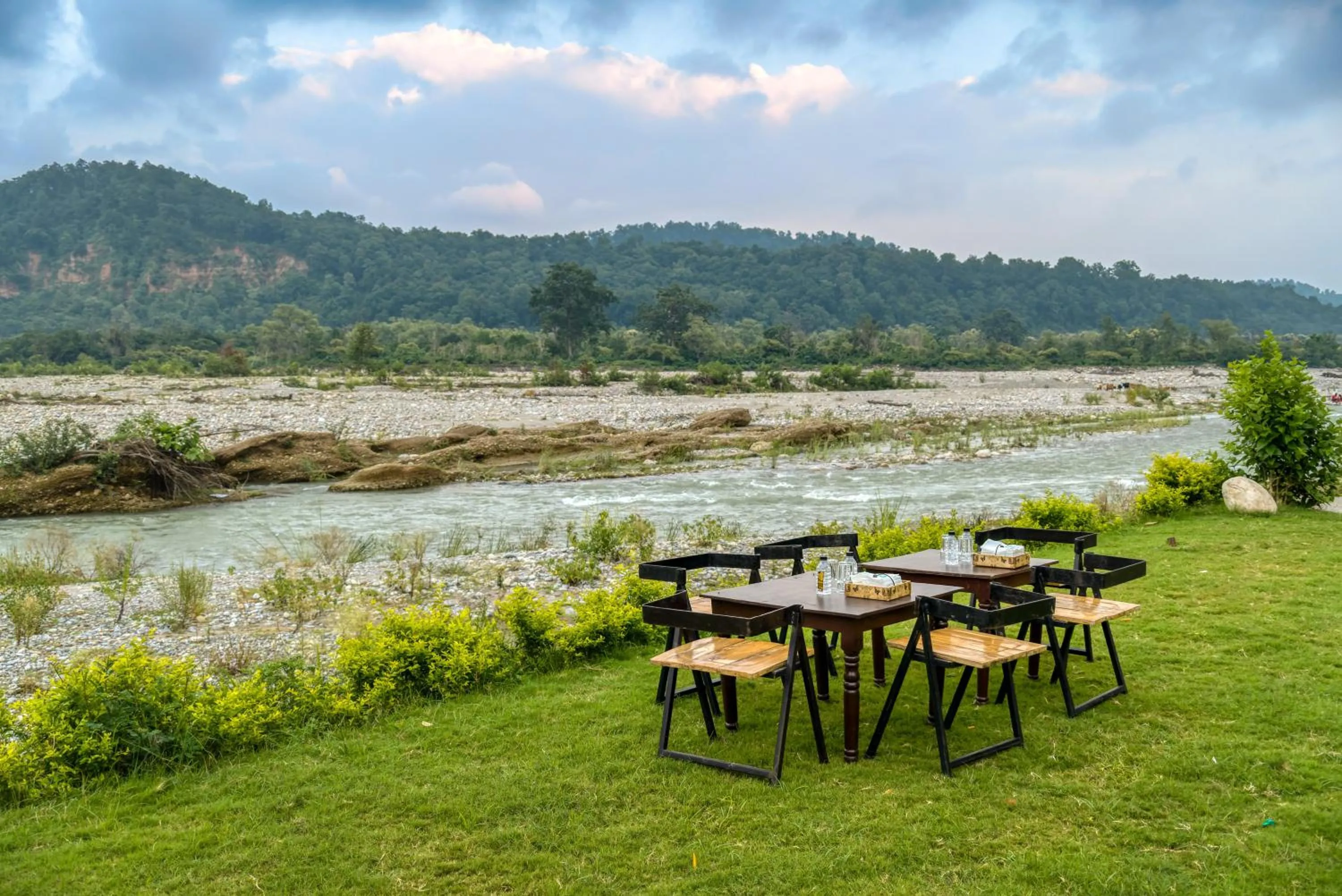 River view in Manu Maharani Resort