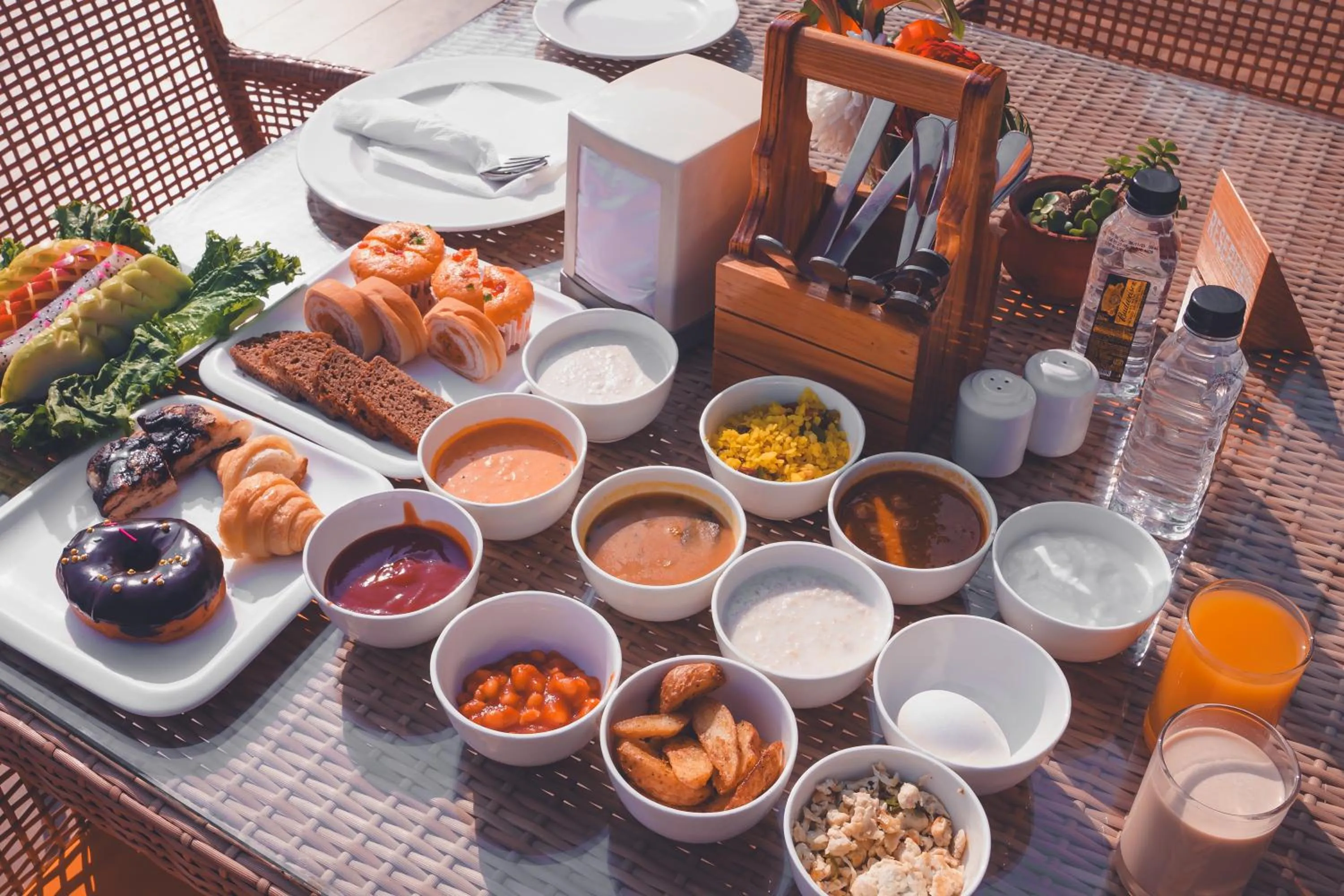 Food in Manu Maharani Resort