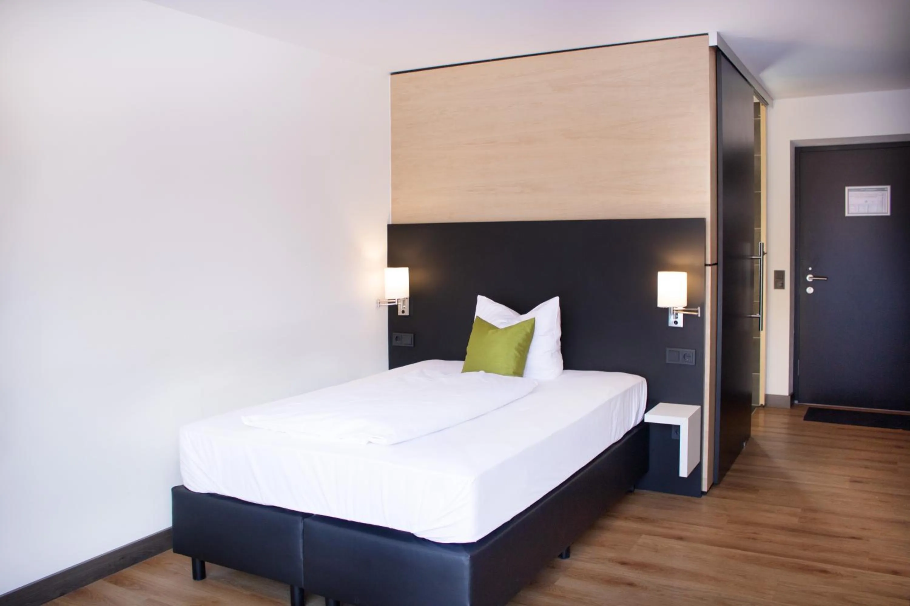 KF Hotel by WMM Hotels