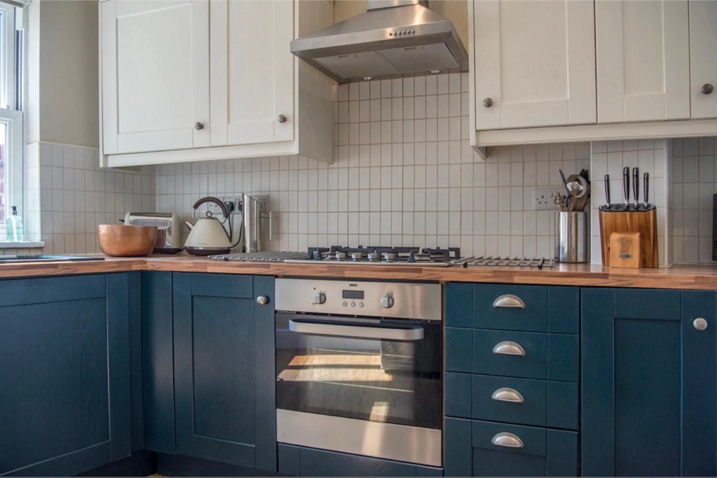Kitchen or kitchenette in Spencer House