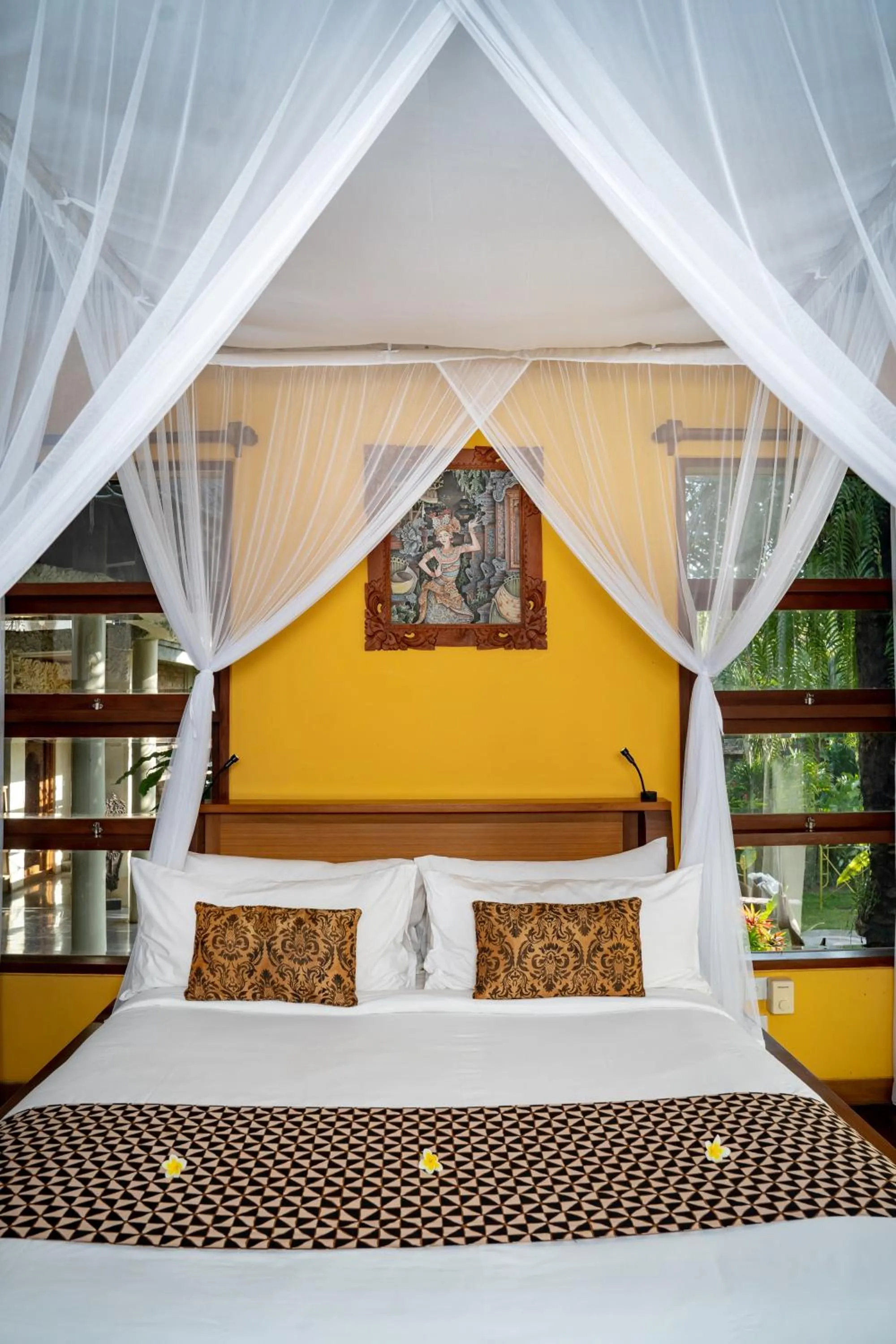 Bed in Aryaswara Villa Ubud