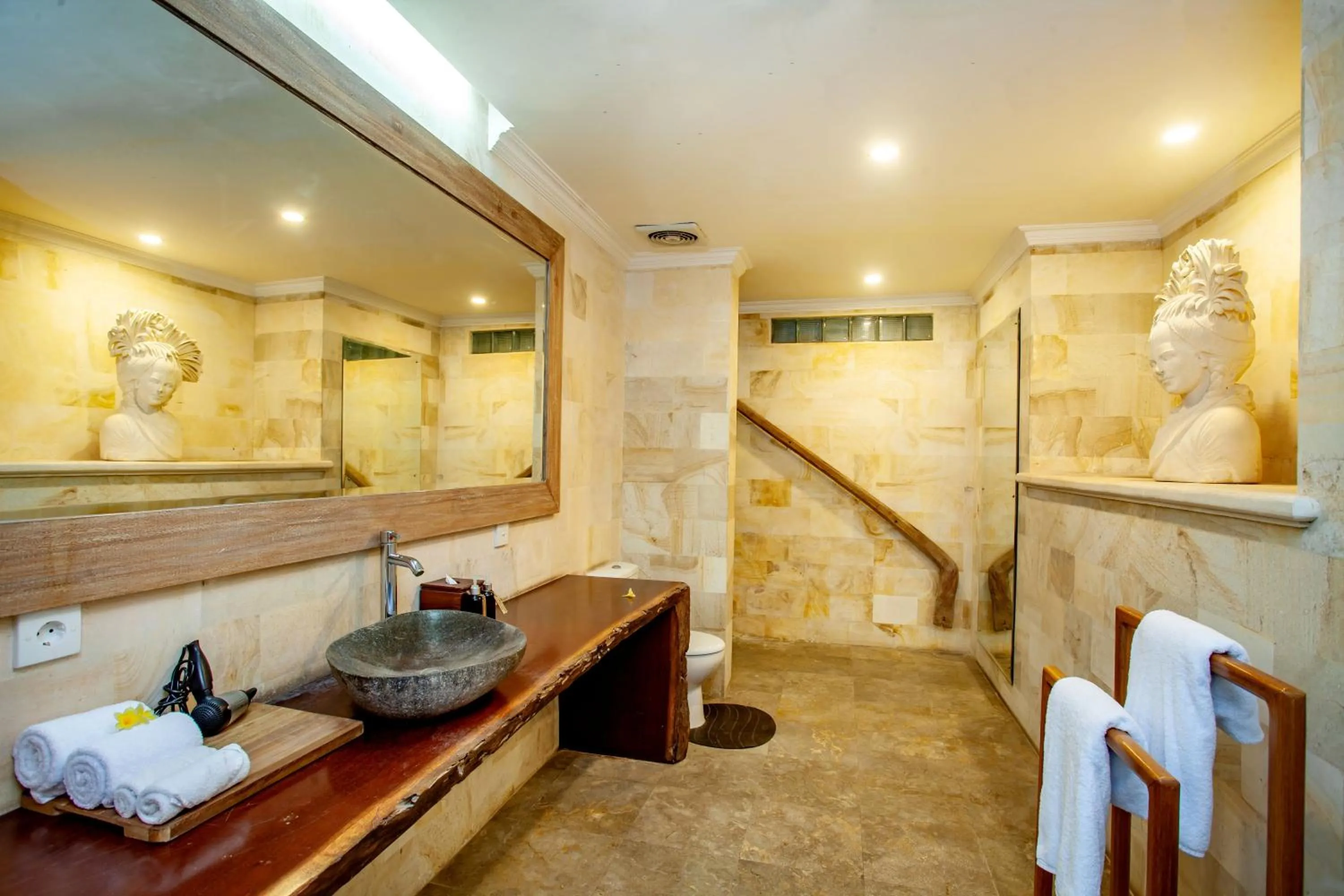 Bathroom in Aryaswara Villa Ubud