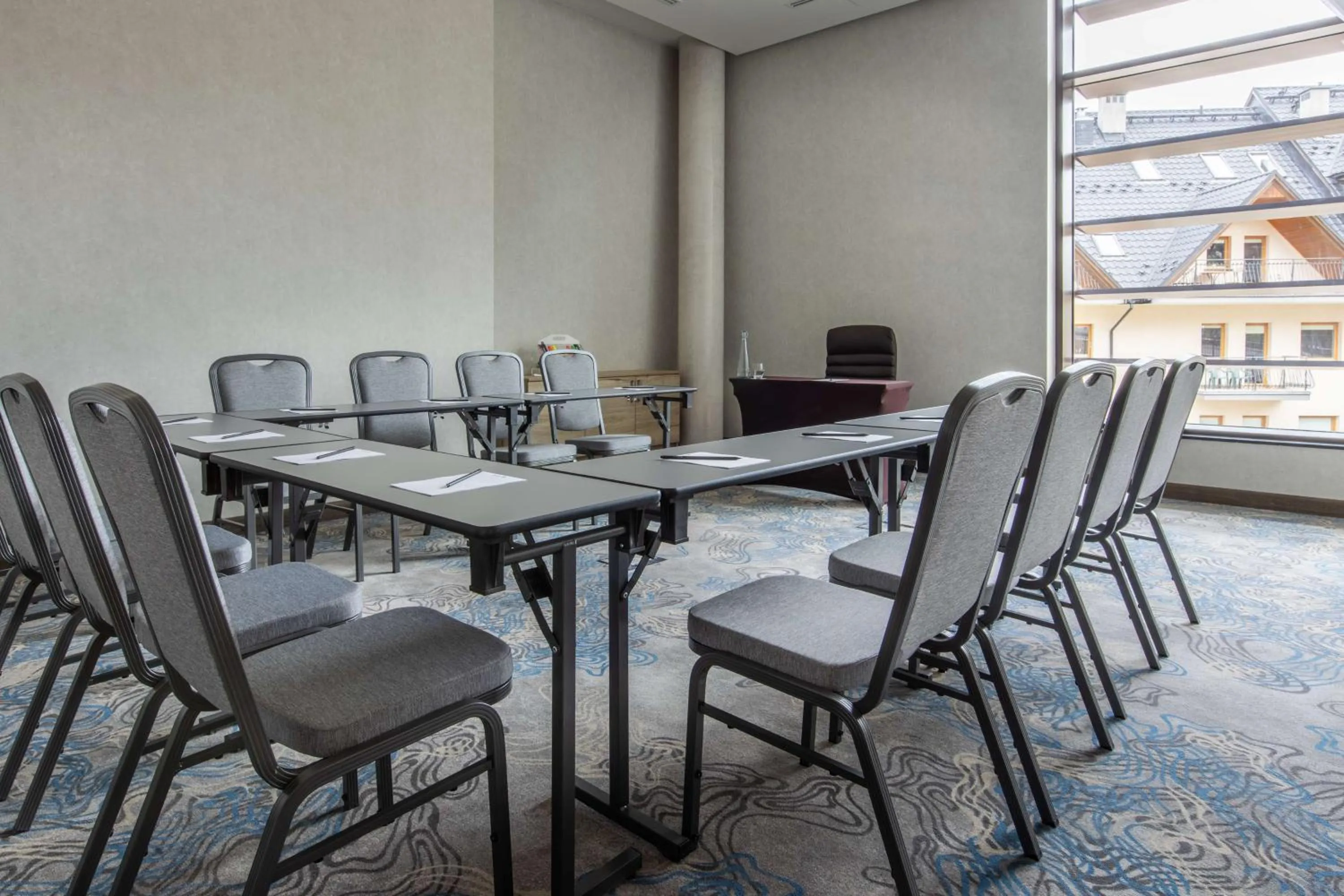 Meeting/conference room in Radisson Blu Hotel & Residences