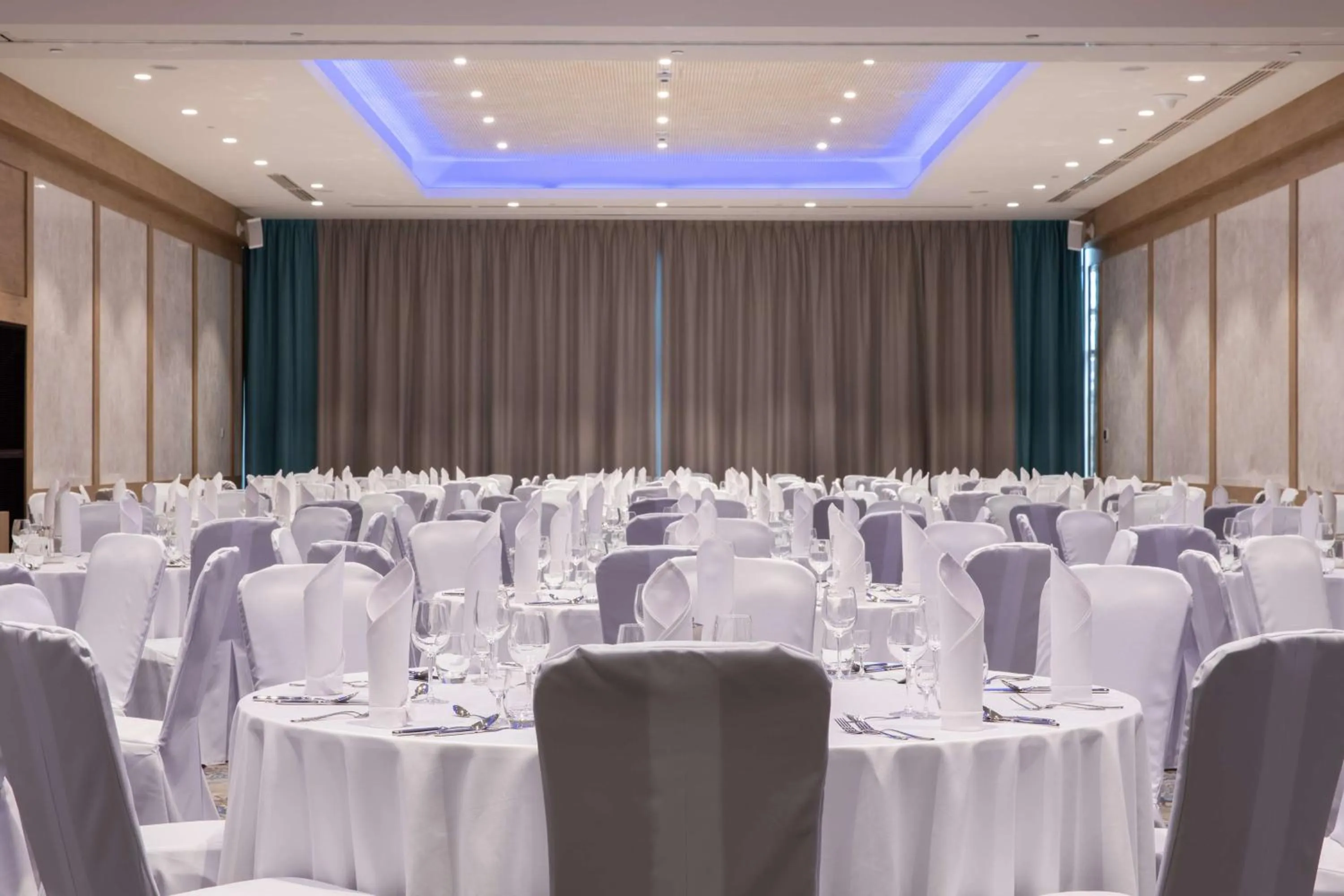 Banquet/Function facilities in Radisson Blu Hotel & Residences