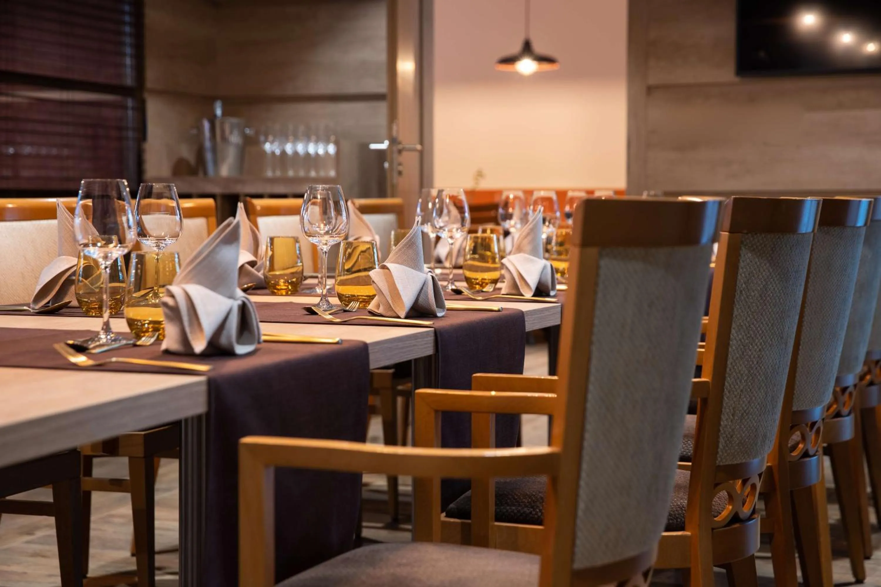 Restaurant/places to eat in Radisson Blu Hotel & Residences