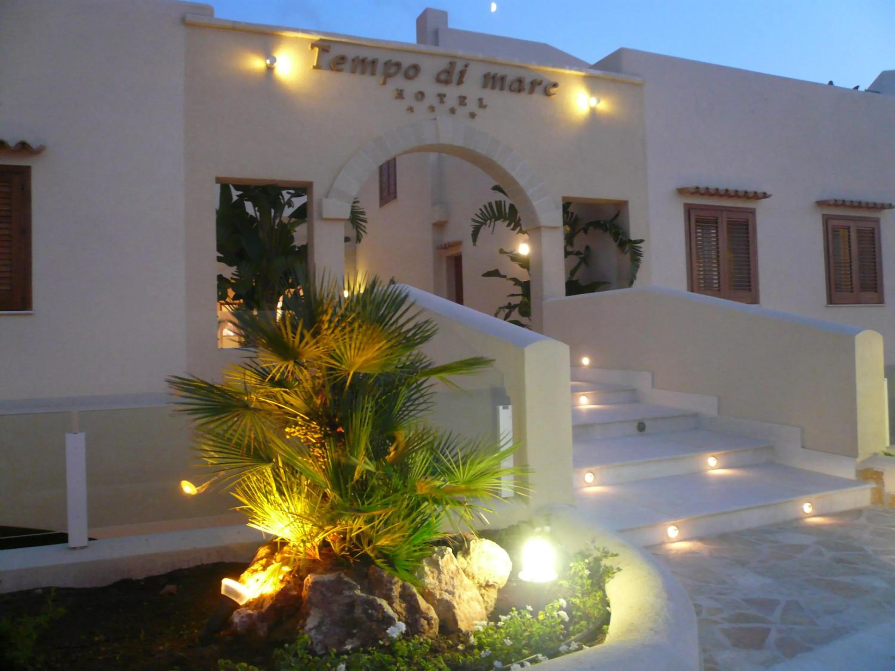 Facade/entrance in Tempo Di Mare