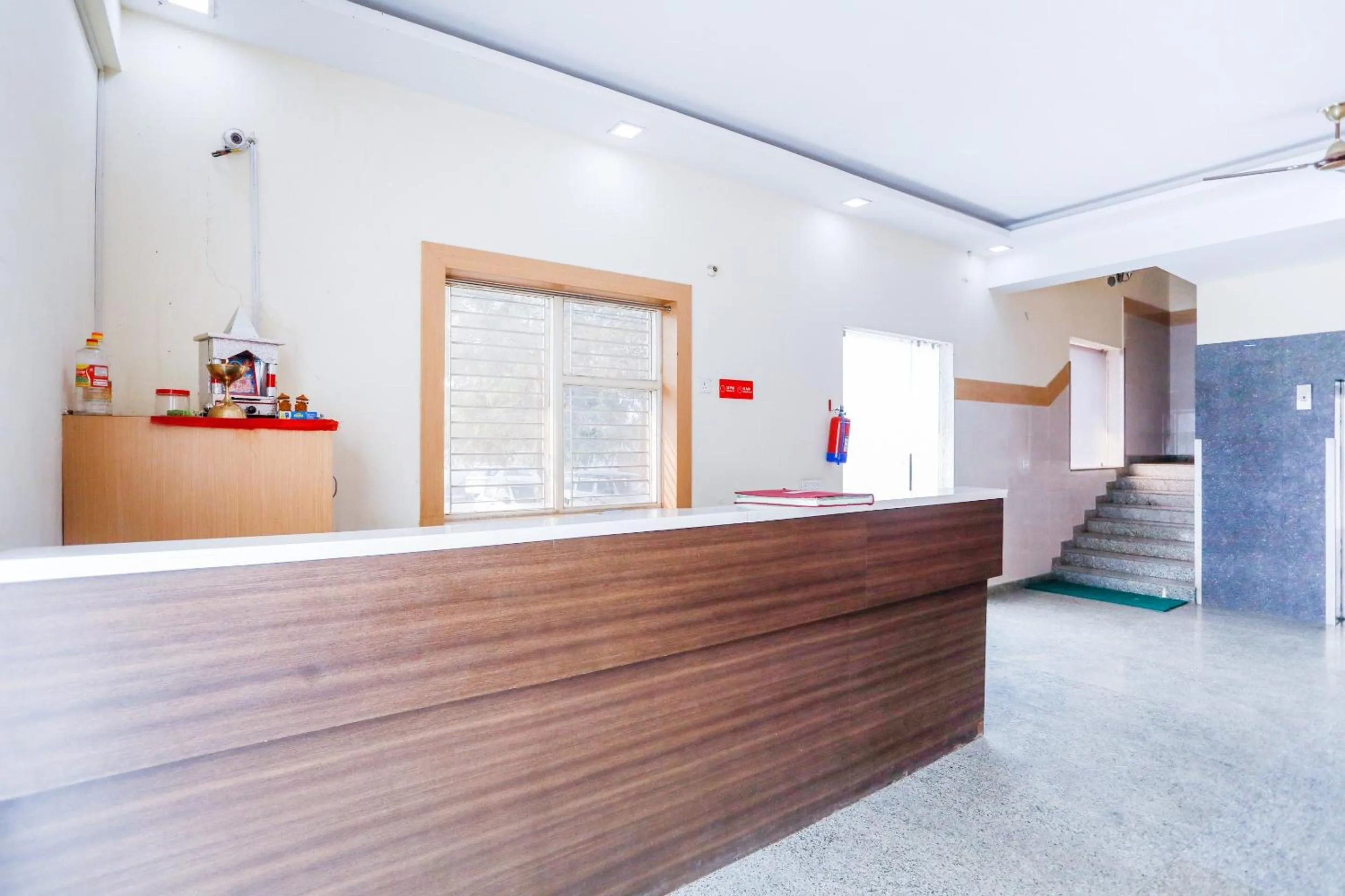 Capital O Crosswind Gold