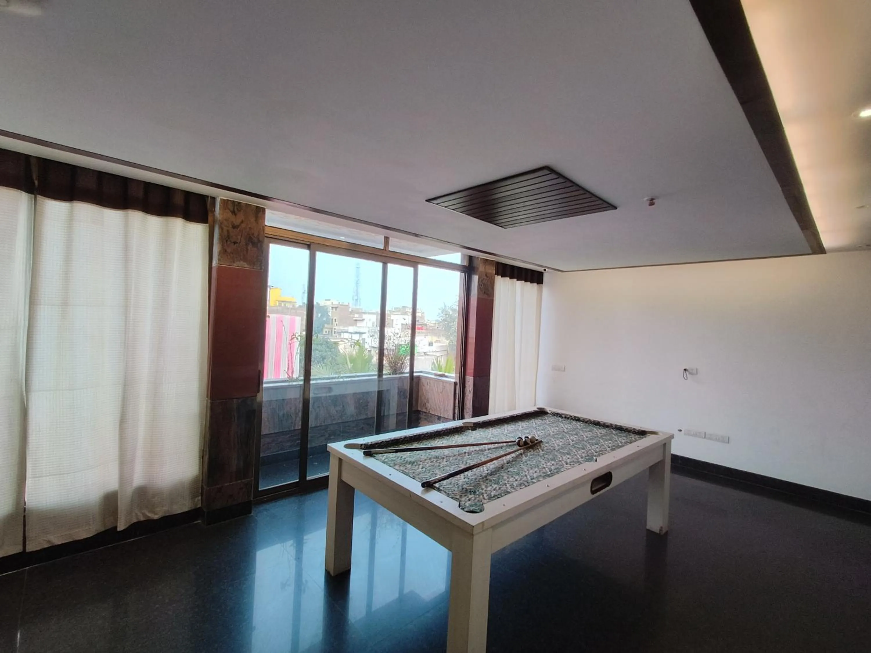 JJK Rukmini Vilas Hotel & Banquet