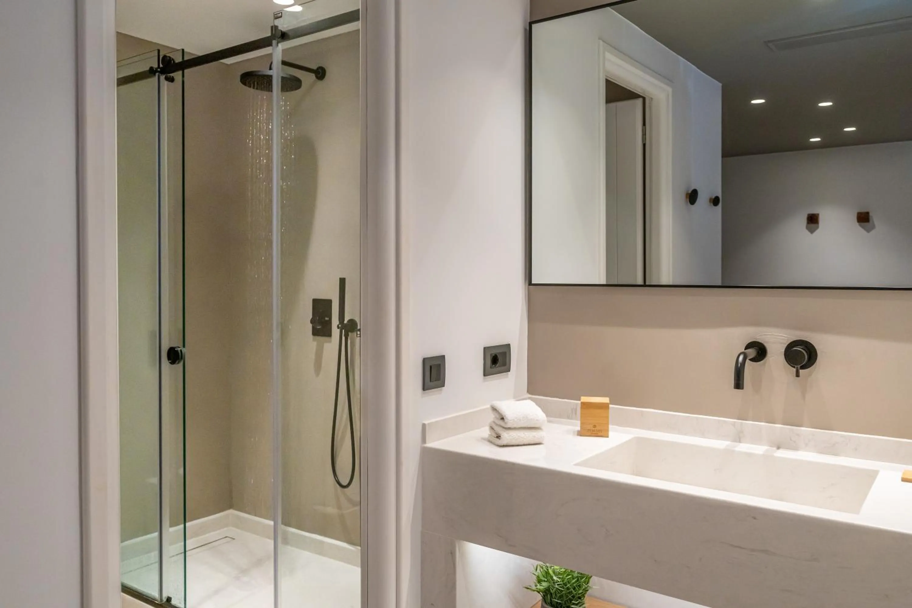 Shower in Lemon Suites Santorini