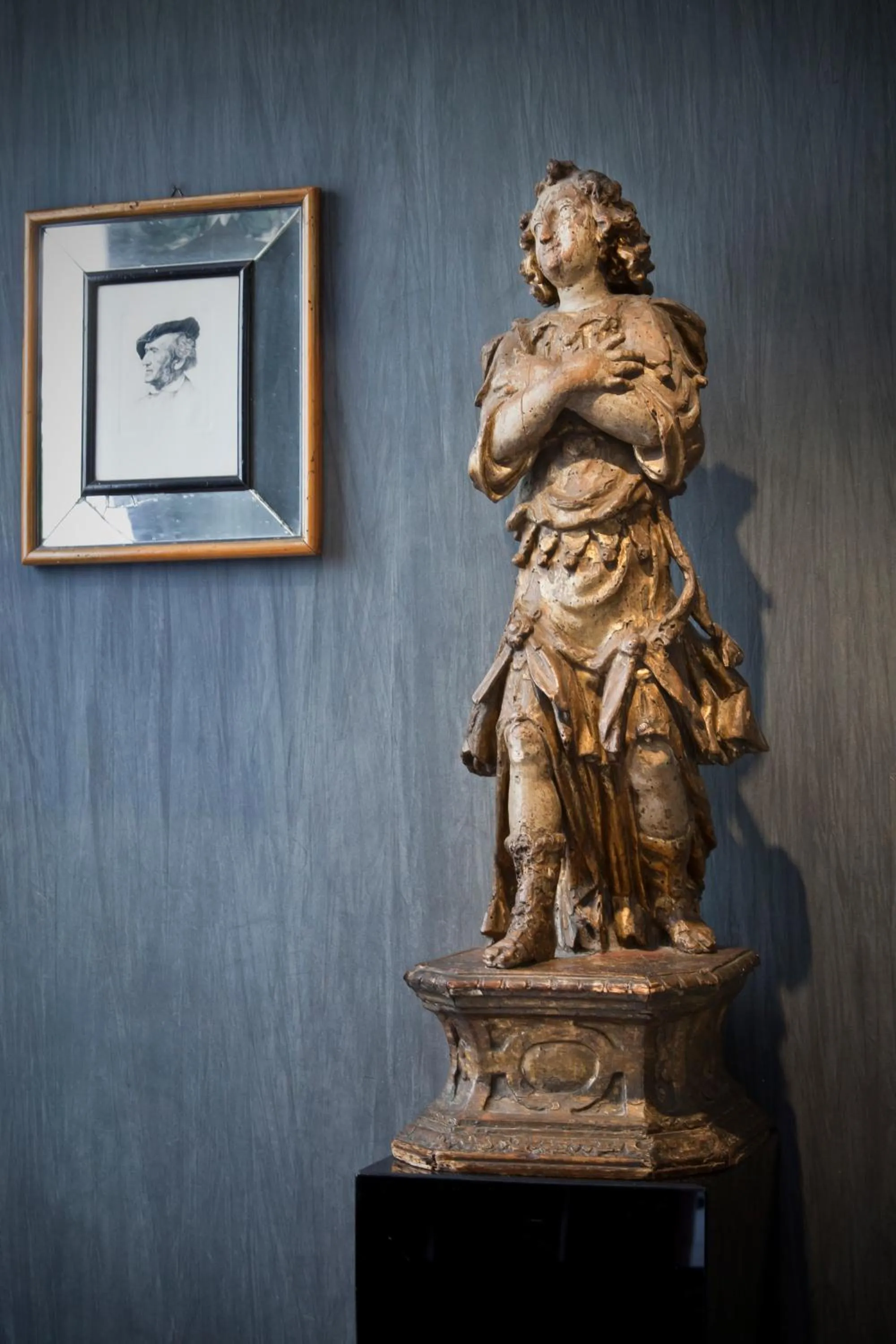 Decorative detail in Hotel Agora