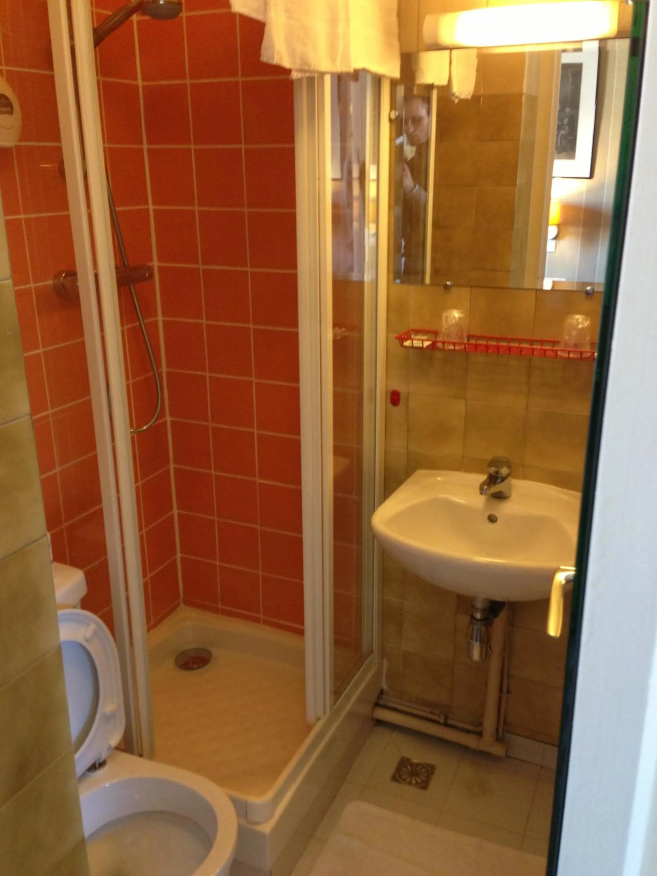 Bathroom in Hotel Agora