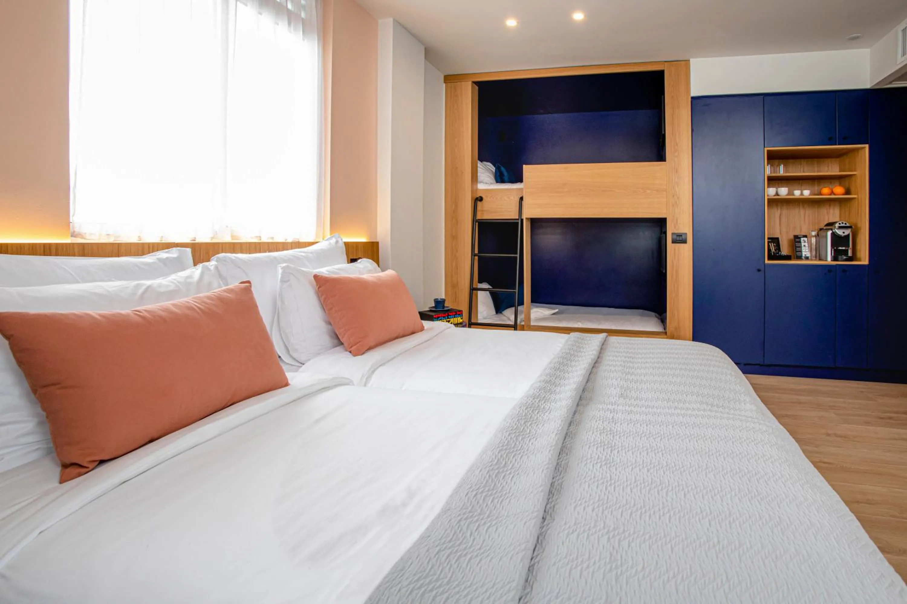 Bed in Artist Hotel - an Atlas Boutique Hotel