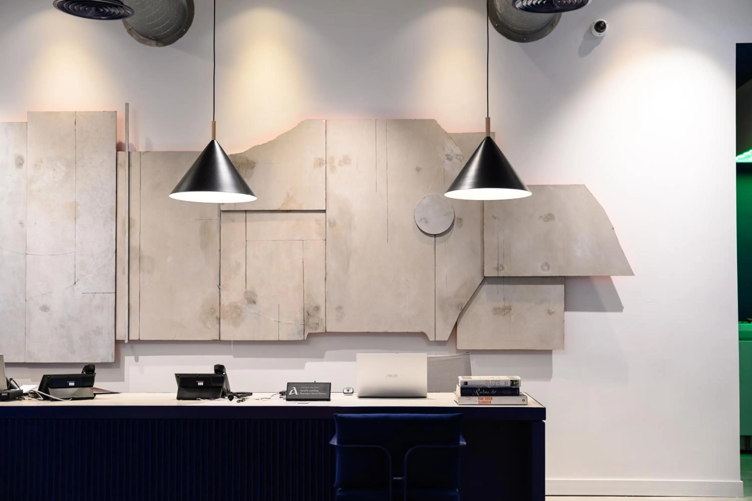 Lobby or reception in Artist Hotel - an Atlas Boutique Hotel