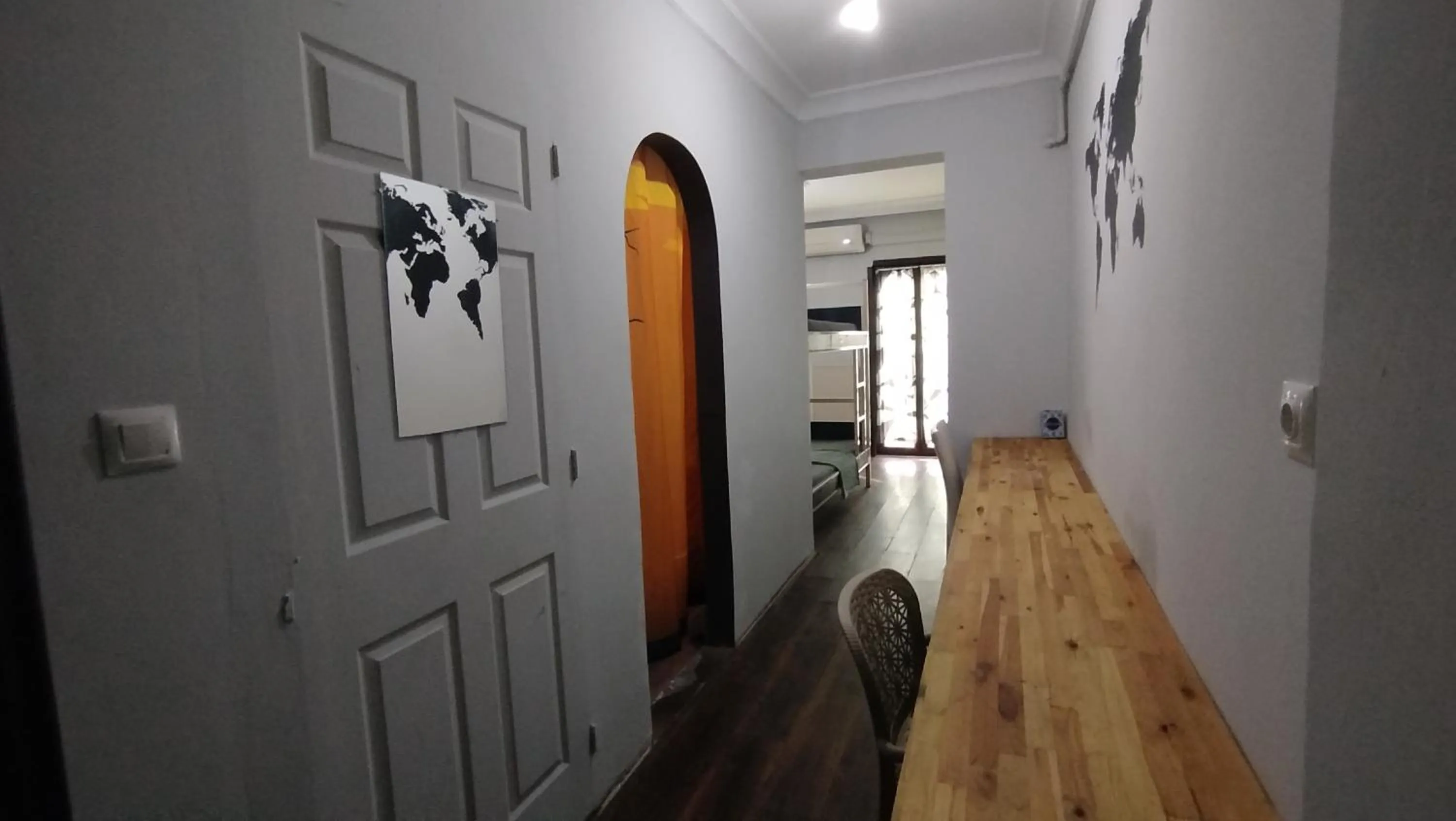 air conditioner in ivy hostel cafe