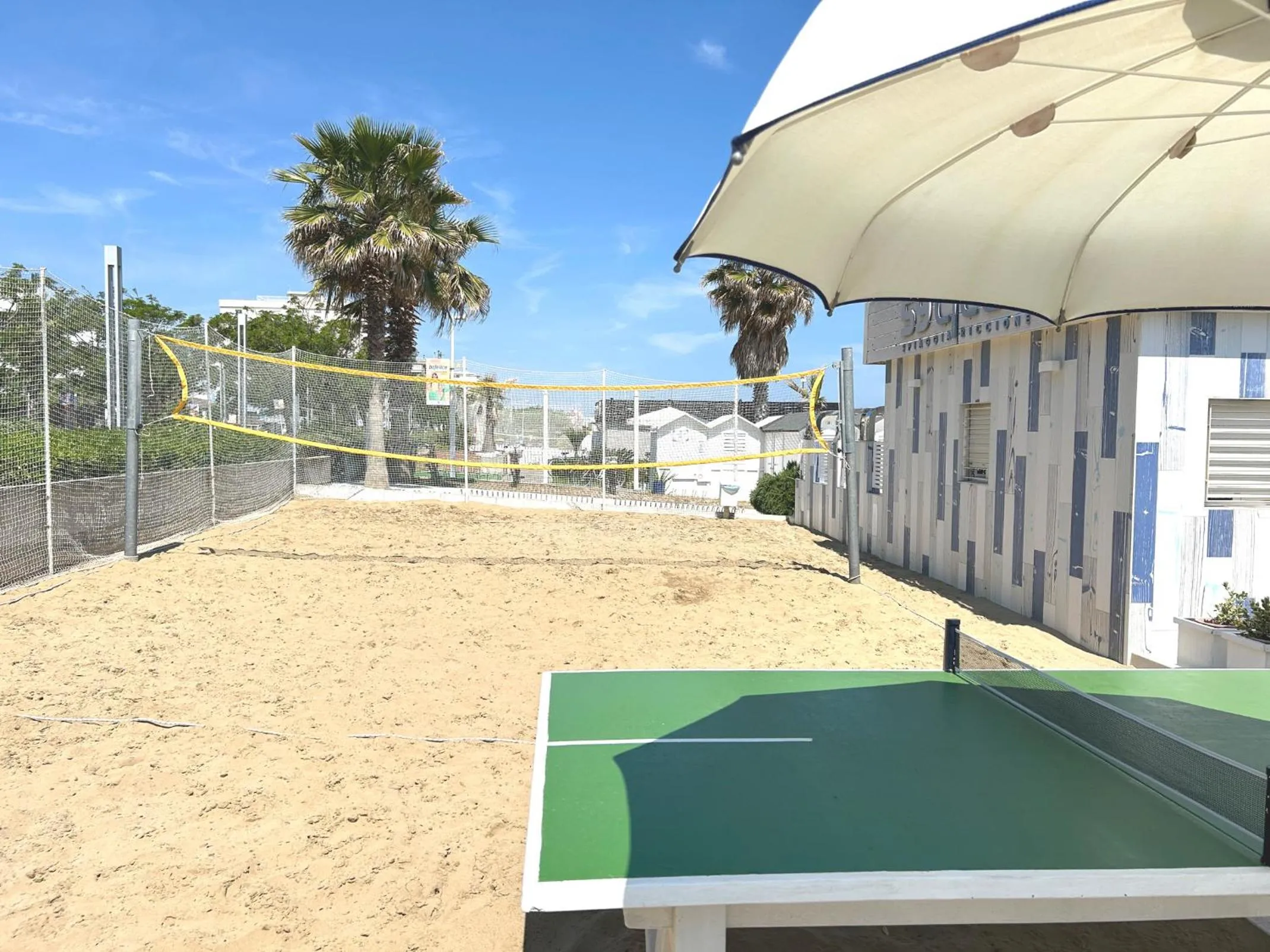 Beach in Hotel Pacific