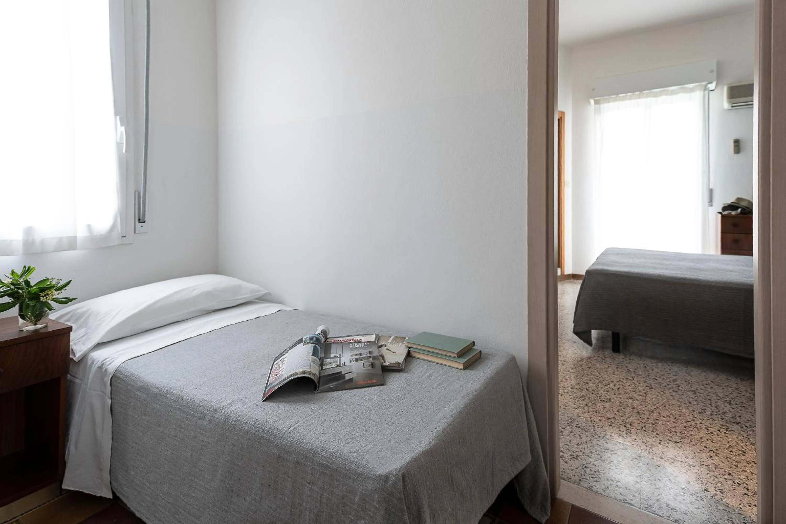 Bedroom, Bed in Hotel Pacific