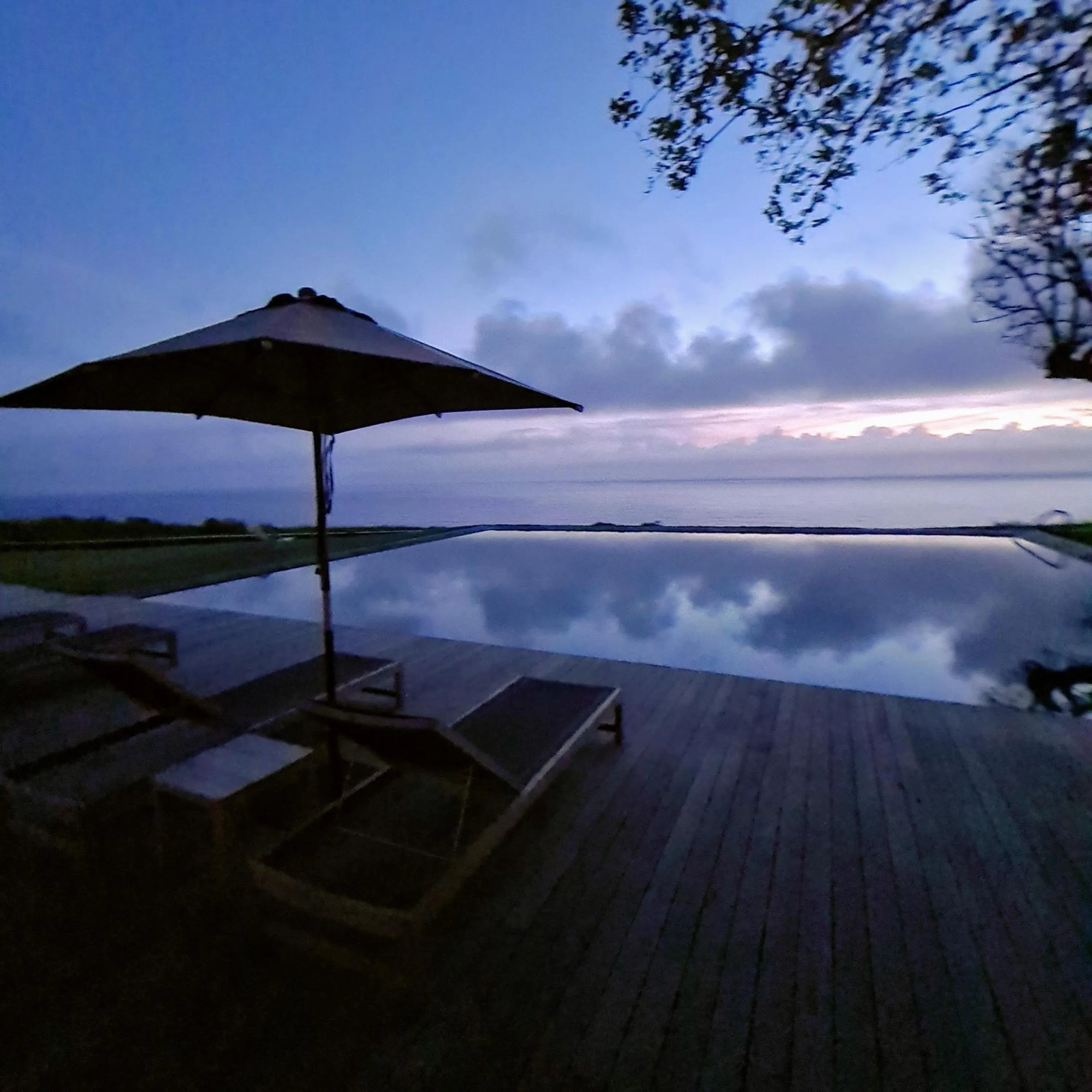 Swimming pool in SENSI Azores Nature and SPA