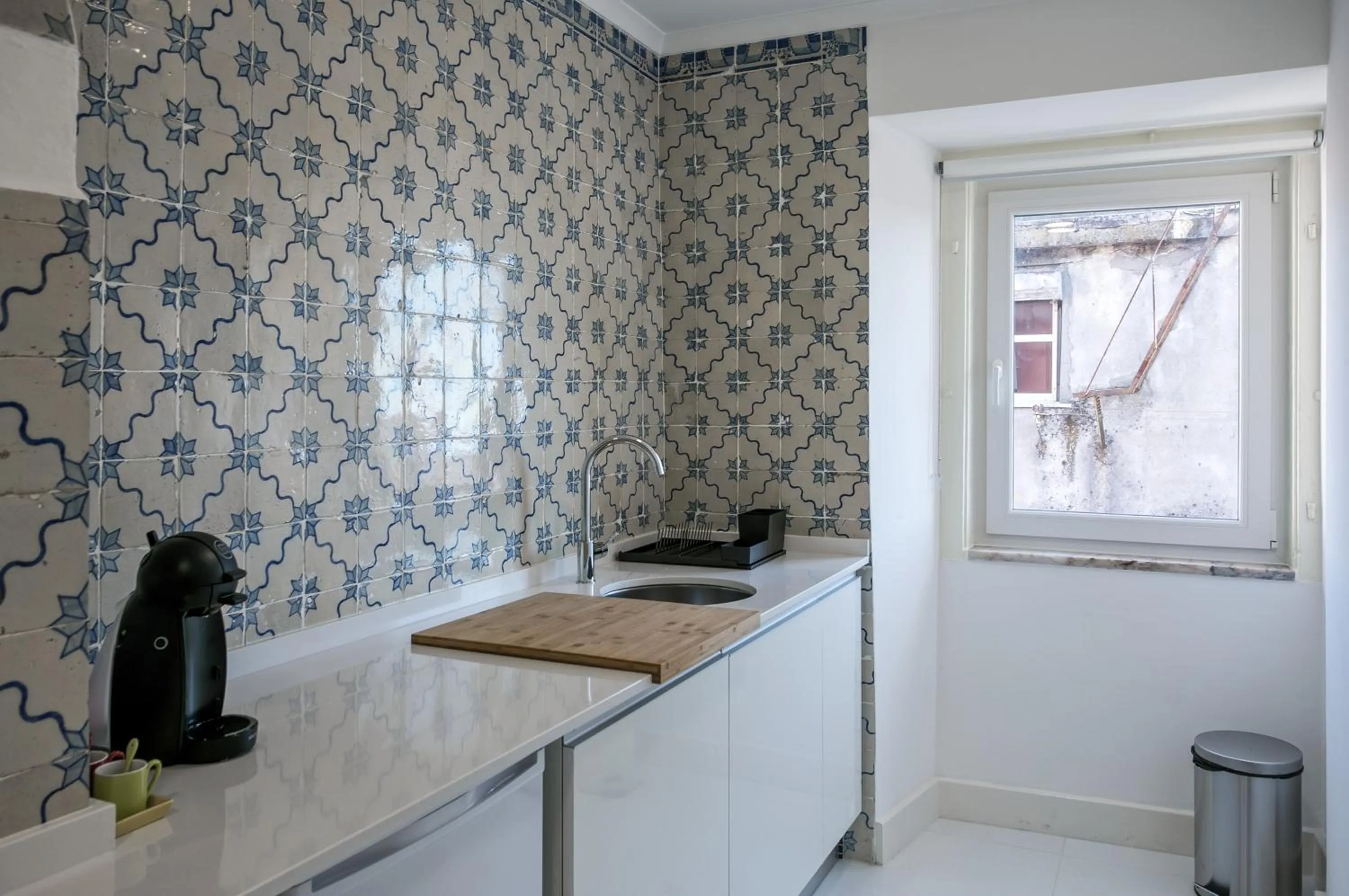 Kitchen or kitchenette in Hip Tailor Made Duplex Penthouse in Bairro Alto