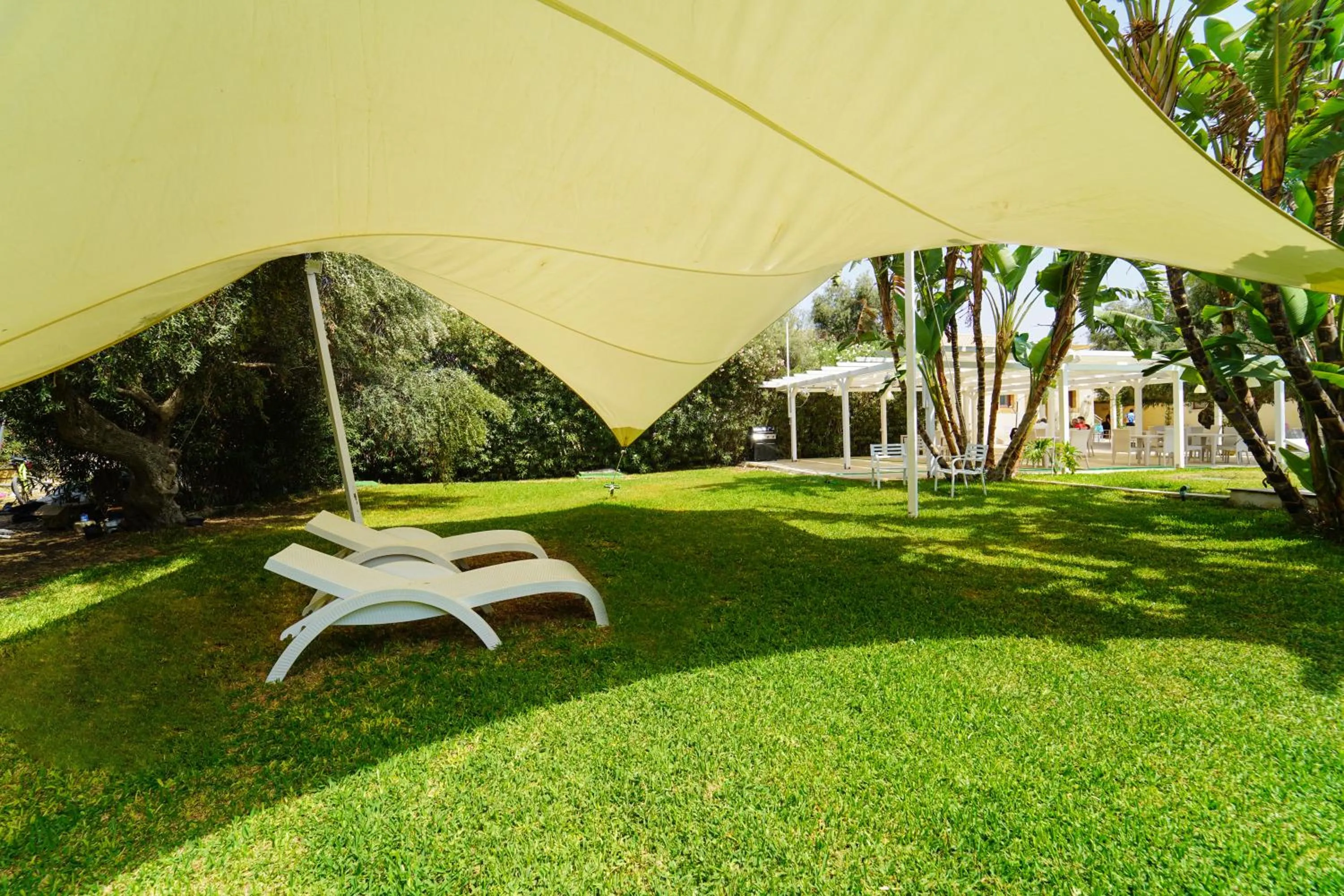 Swimming pool in Life Hotels Kalaonda Resort