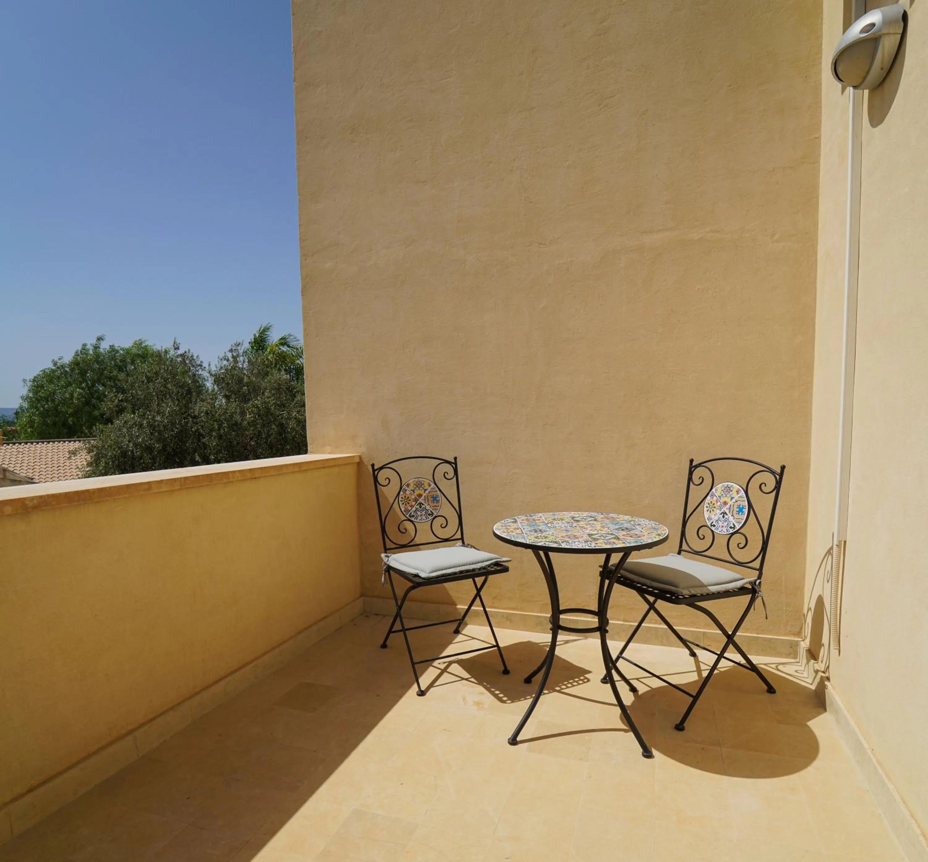 Balcony/Terrace in Life Hotels Kalaonda Resort