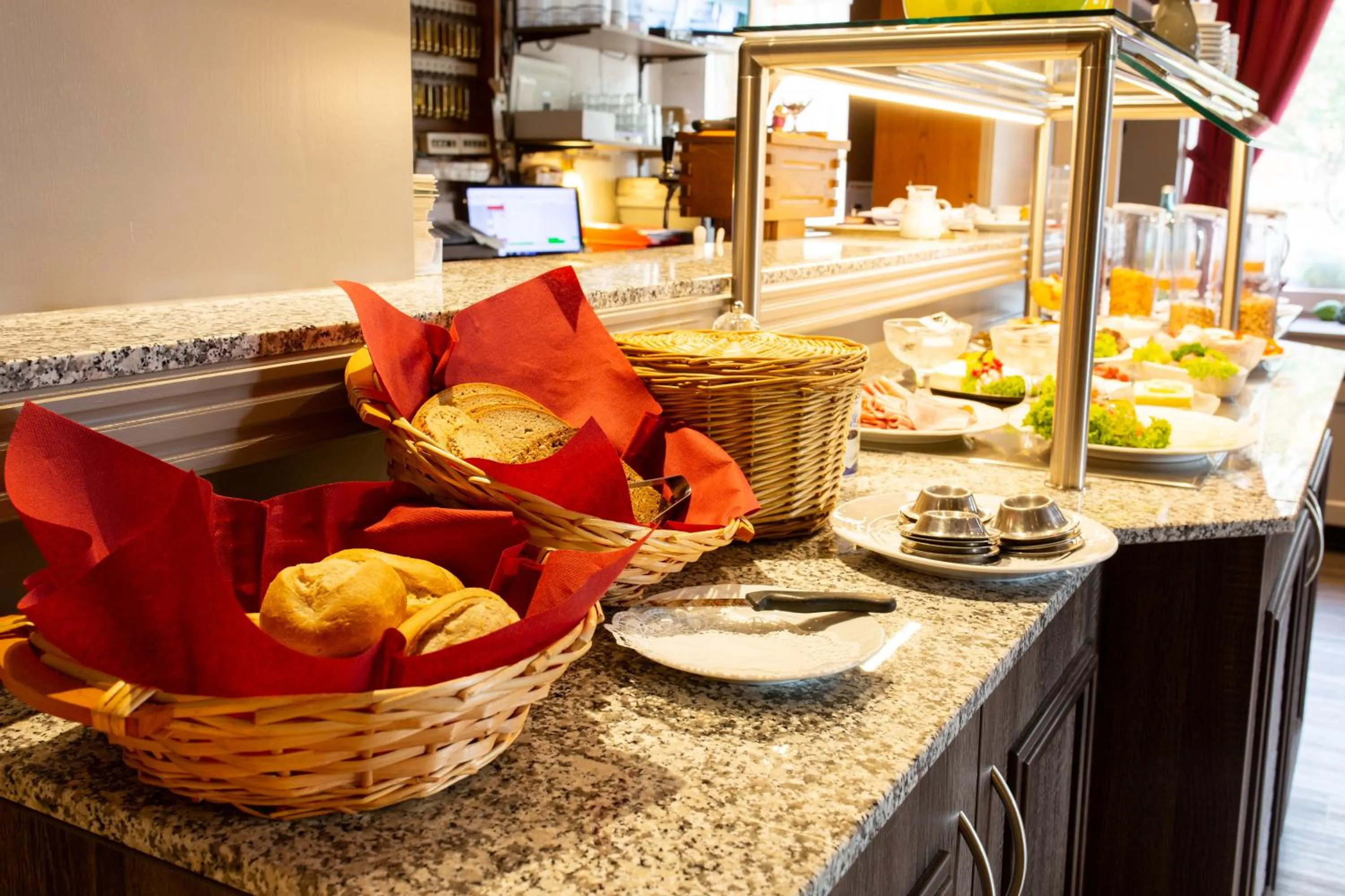 Buffet breakfast in Hotel Daub