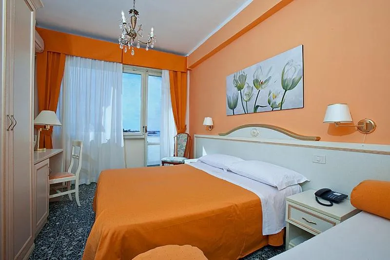 Hotel Hollywood