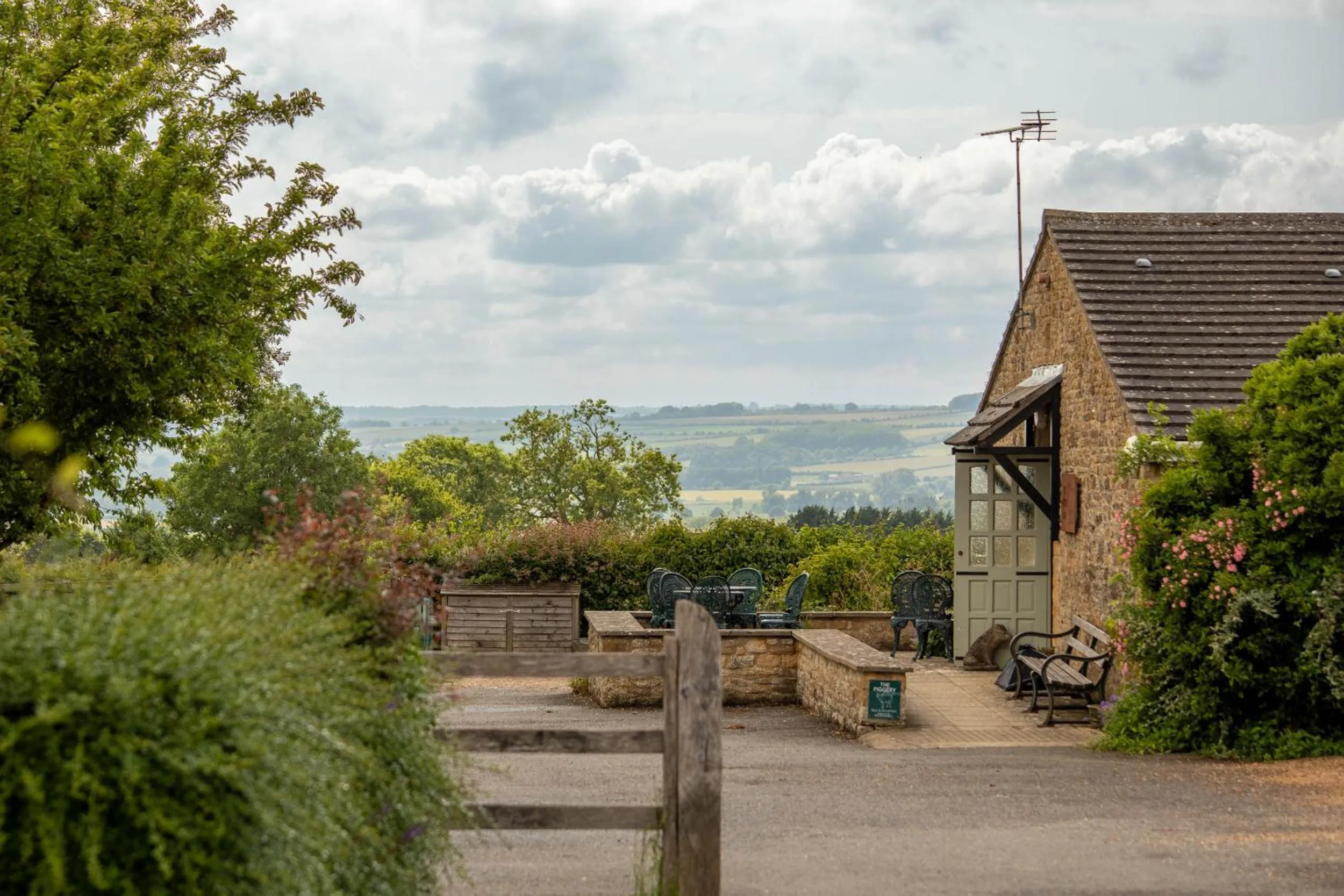 Banbury Hill Farm Bed & Breakfast