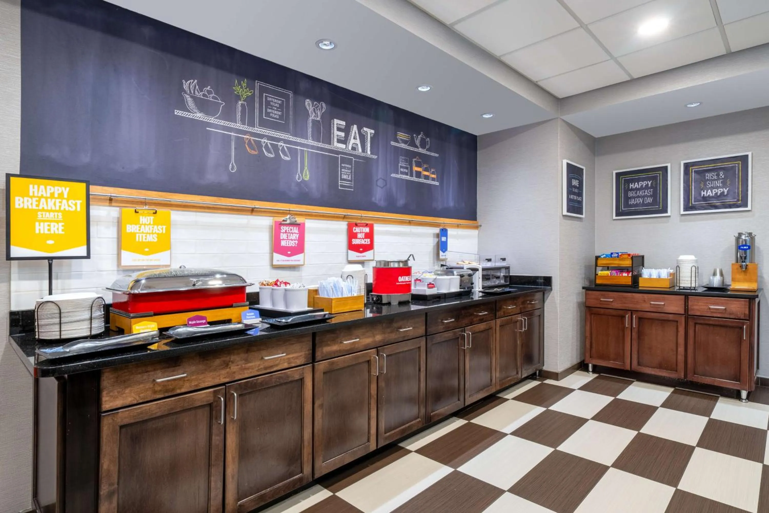 Restaurant/places to eat in Hampton Inn Dahlgren