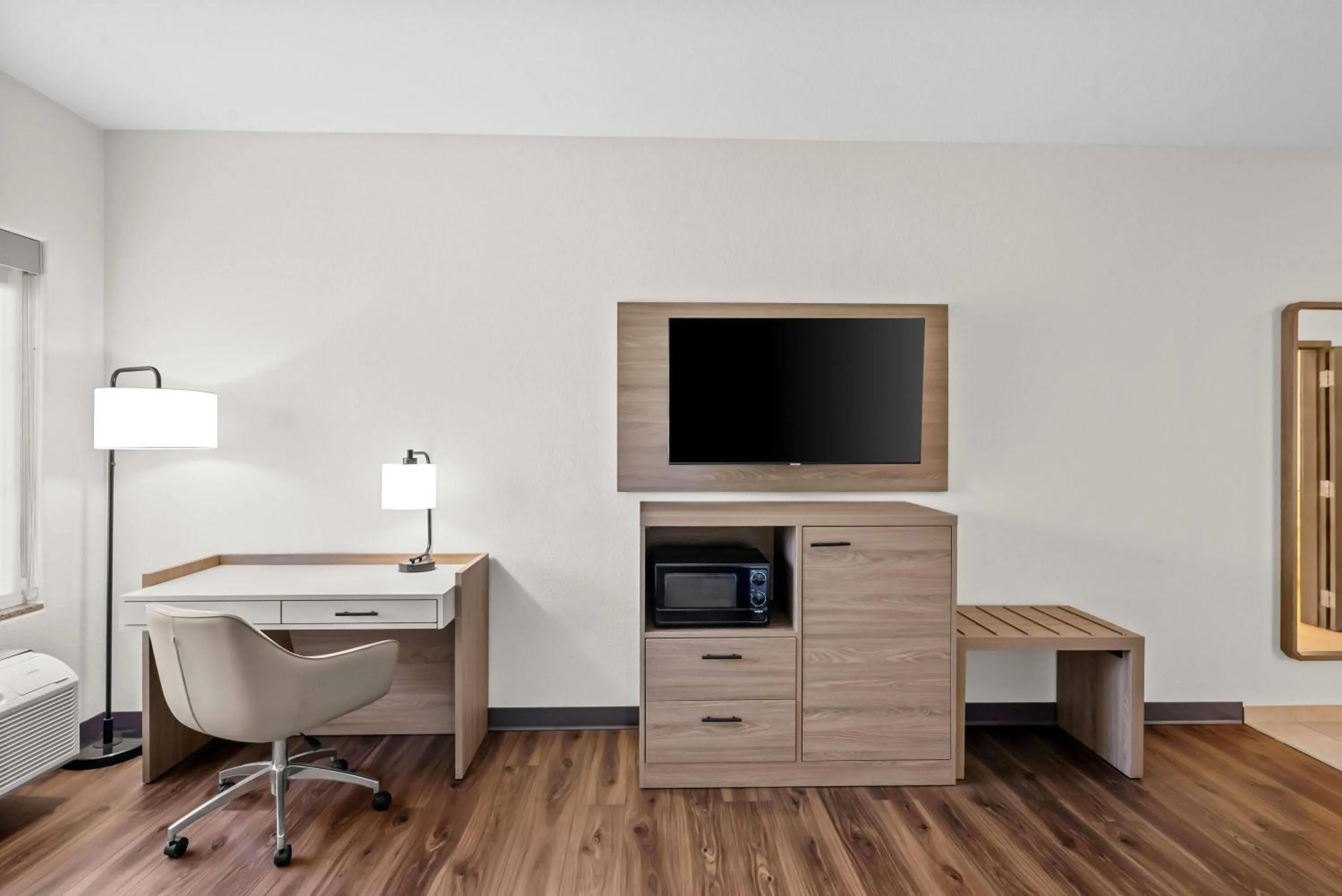 Bed in La Quinta by Wyndham Searcy