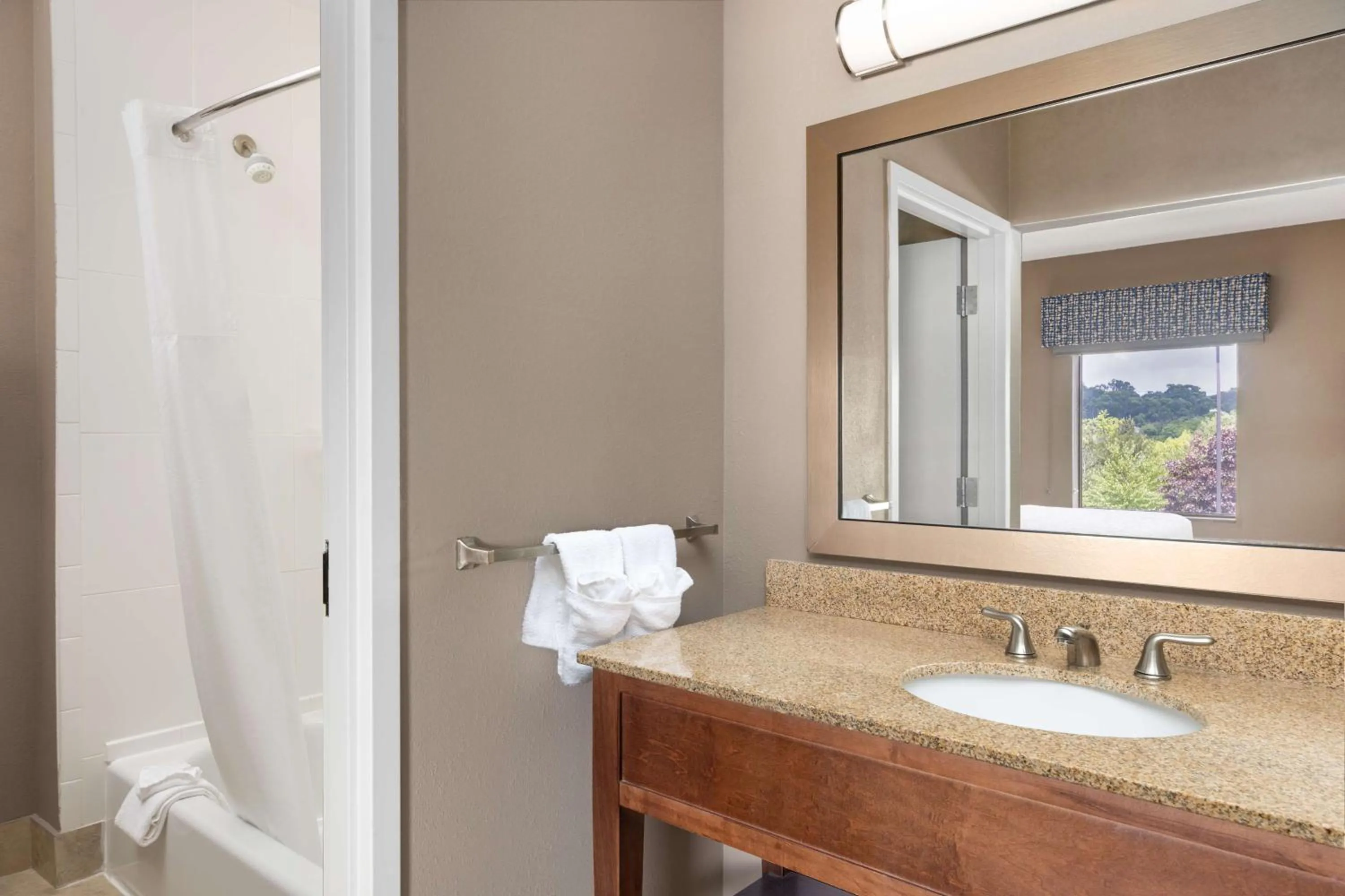 Bathroom in Hampton Inn & Suites Harrisburg