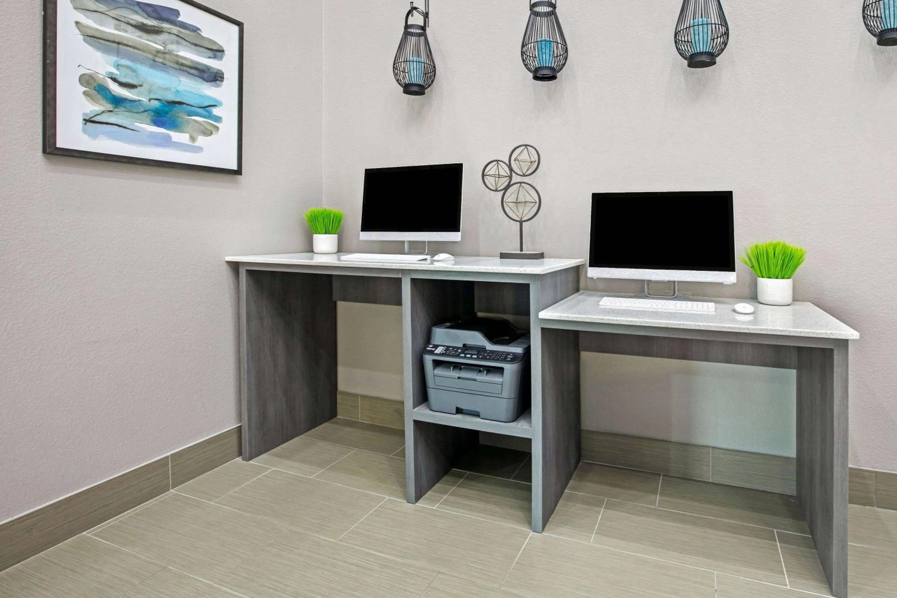 Business facilities in La Quinta by Wyndham Sulphur Springs