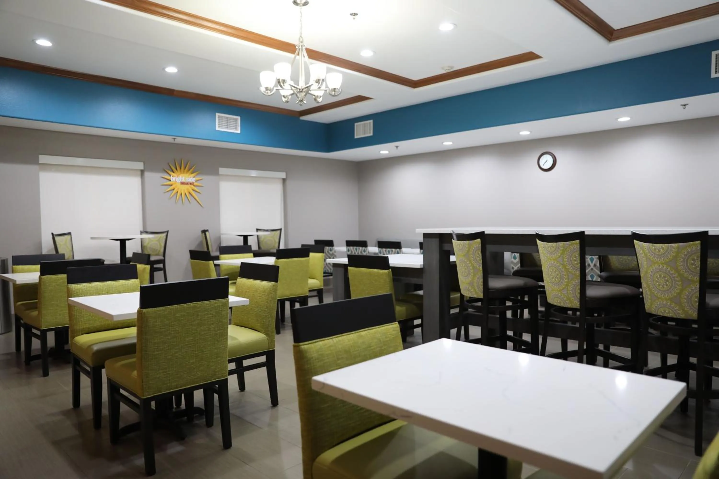 Continental breakfast in La Quinta by Wyndham Sulphur Springs