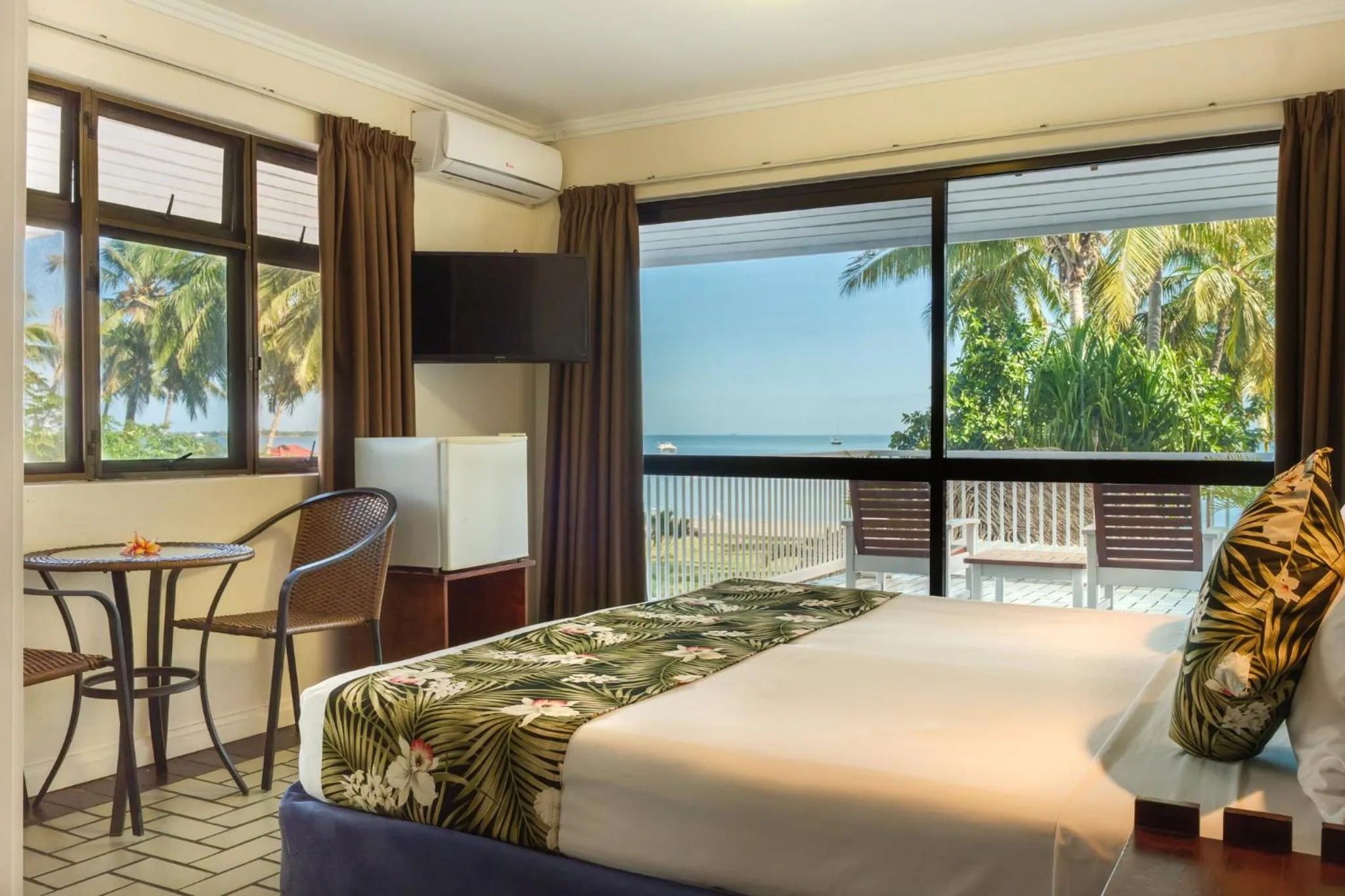 View (from property/room), Bed in Aquarius On The Beach