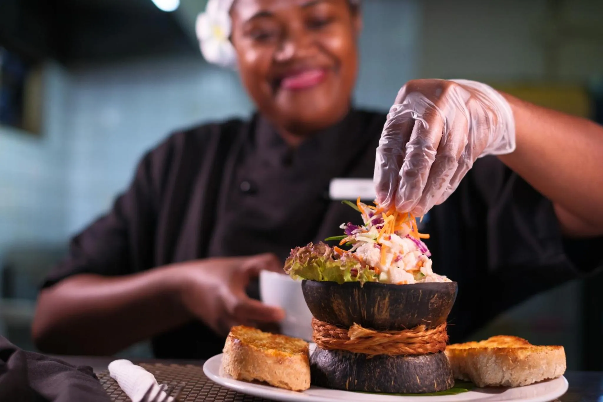 Restaurant/places to eat in Aquarius On The Beach