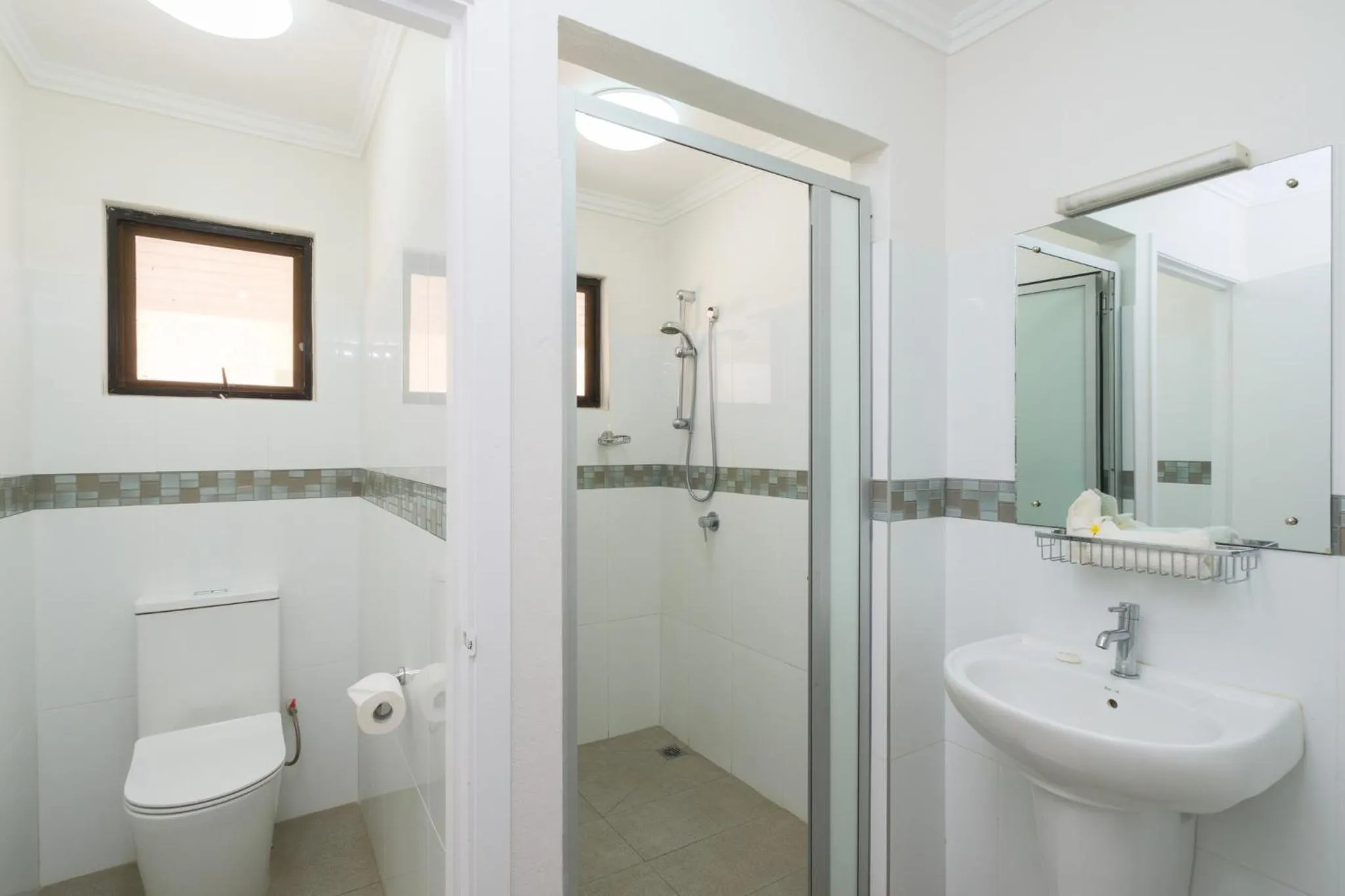 Bathroom in Aquarius On The Beach