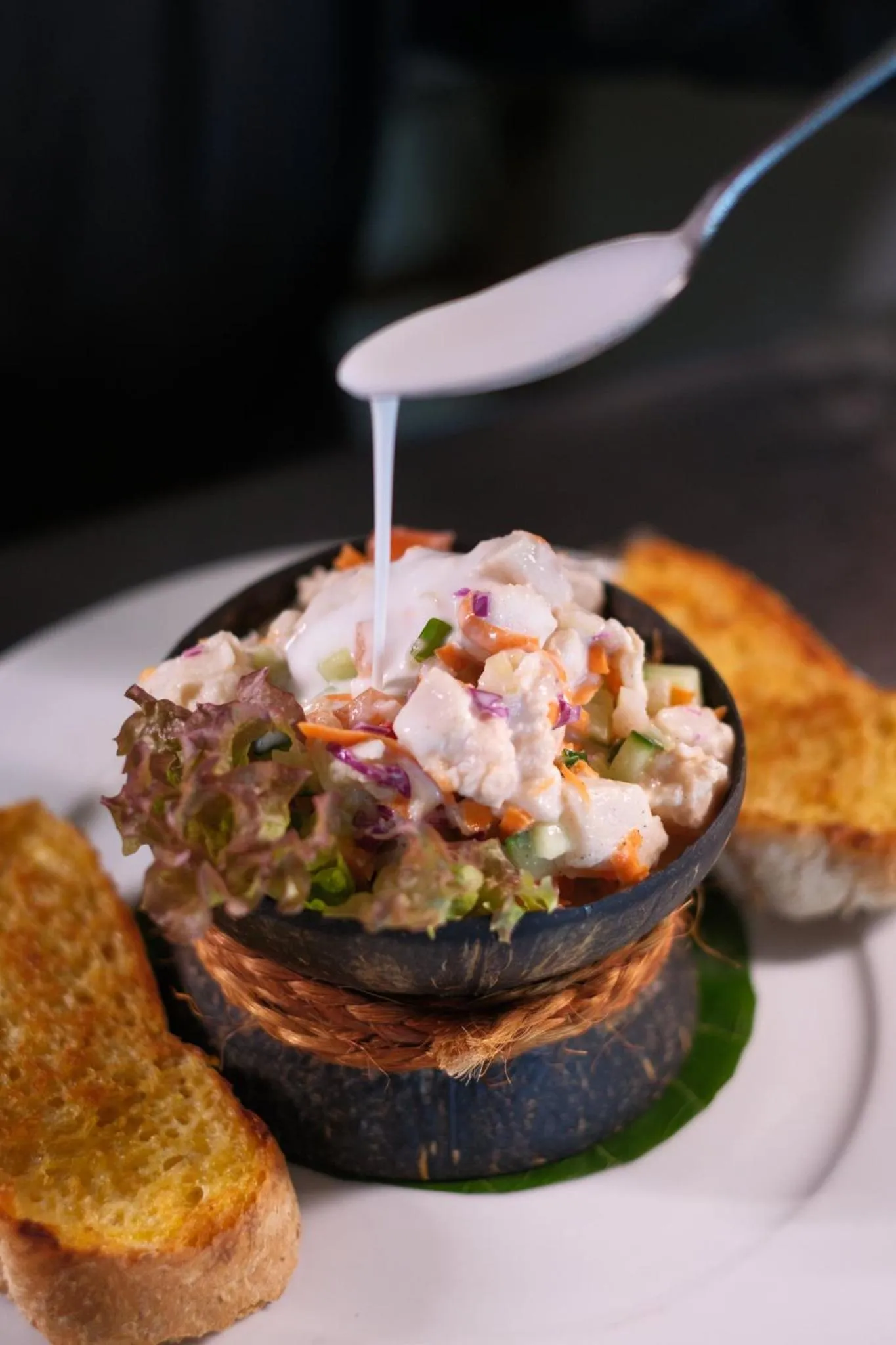 Restaurant/places to eat in Aquarius On The Beach