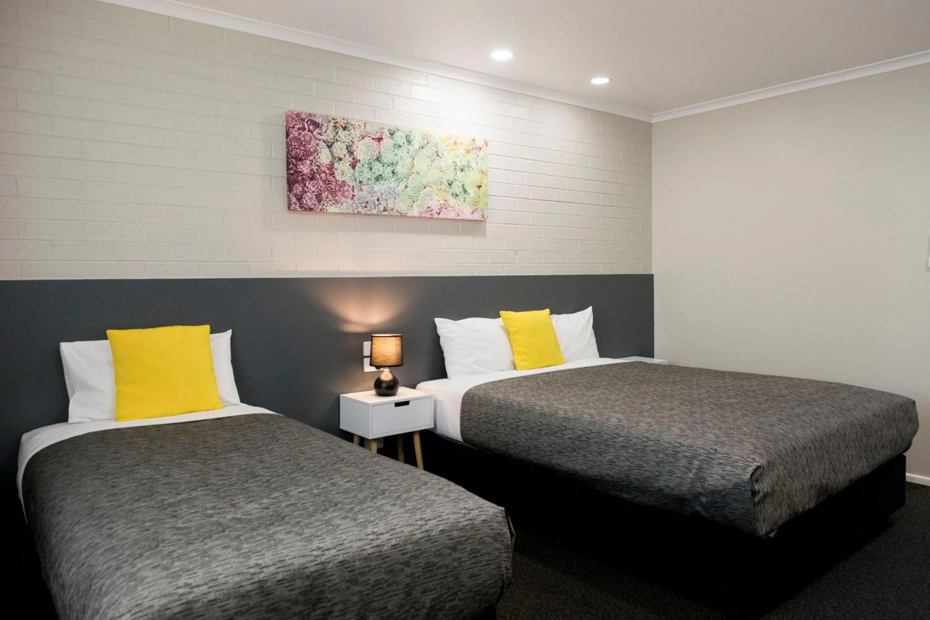 Bed in Central Deborah Motel