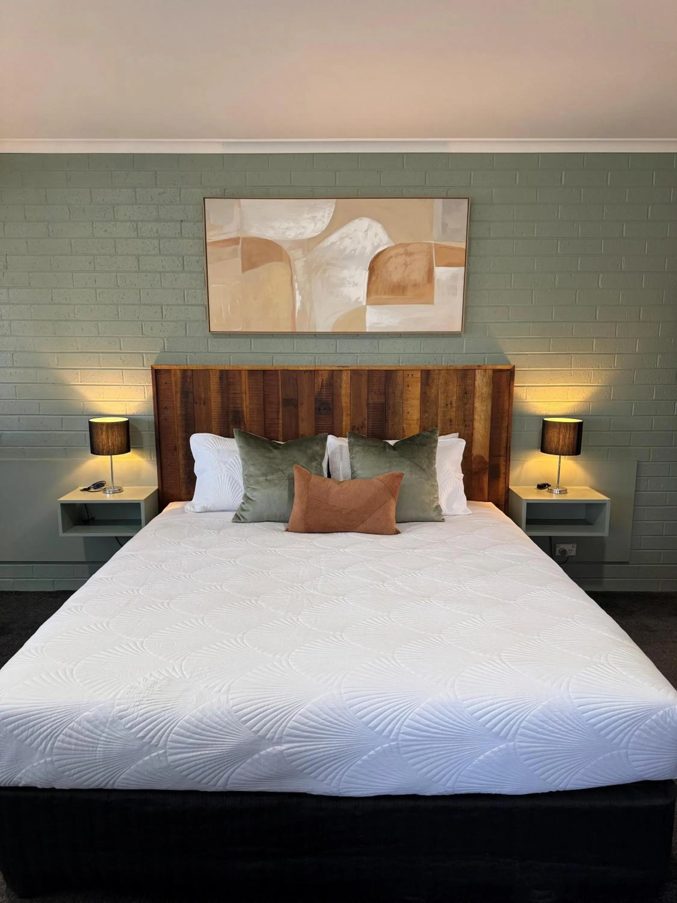 Bed in Central Deborah Motel