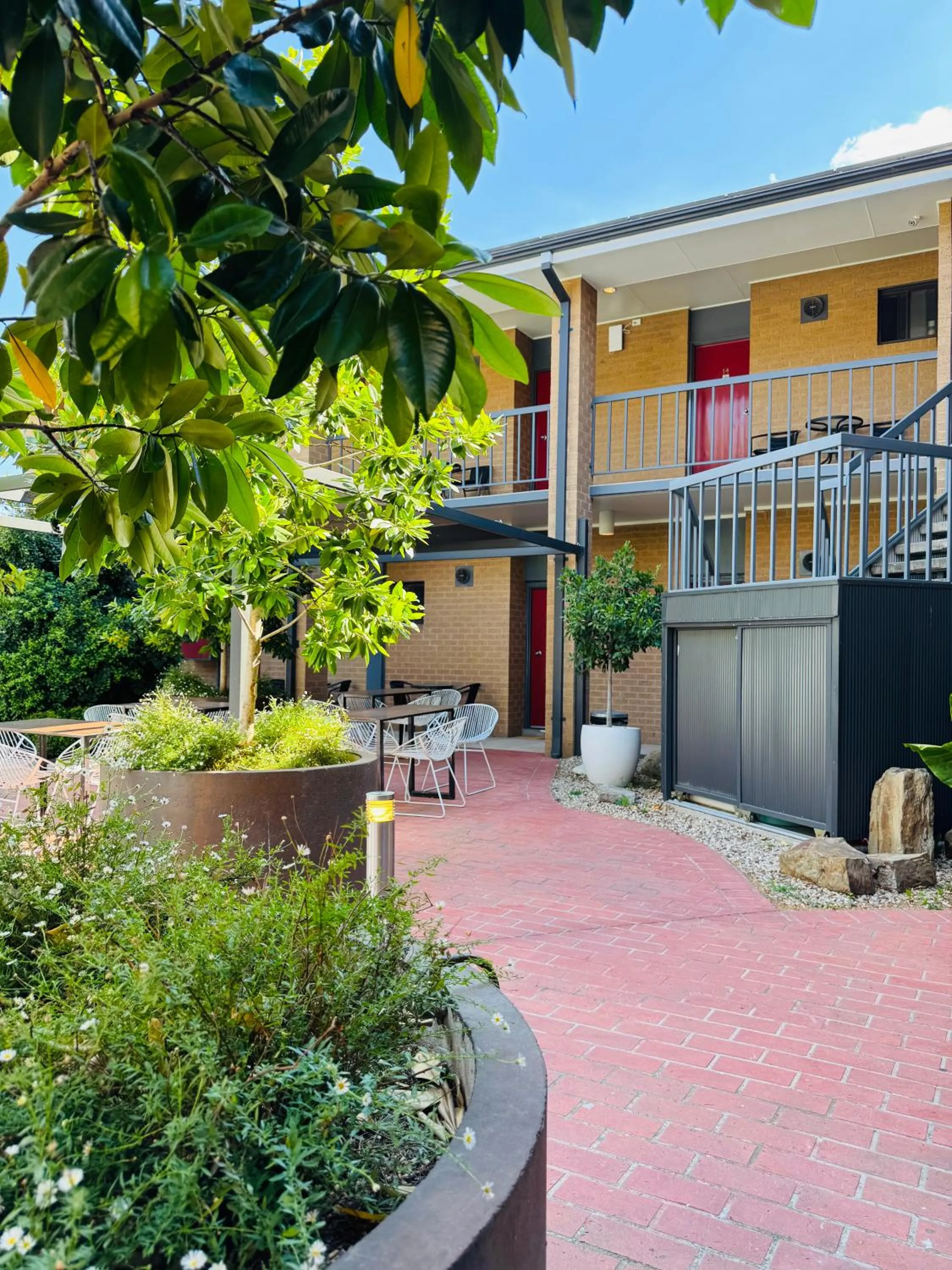 Inner courtyard view in Central Deborah Motel